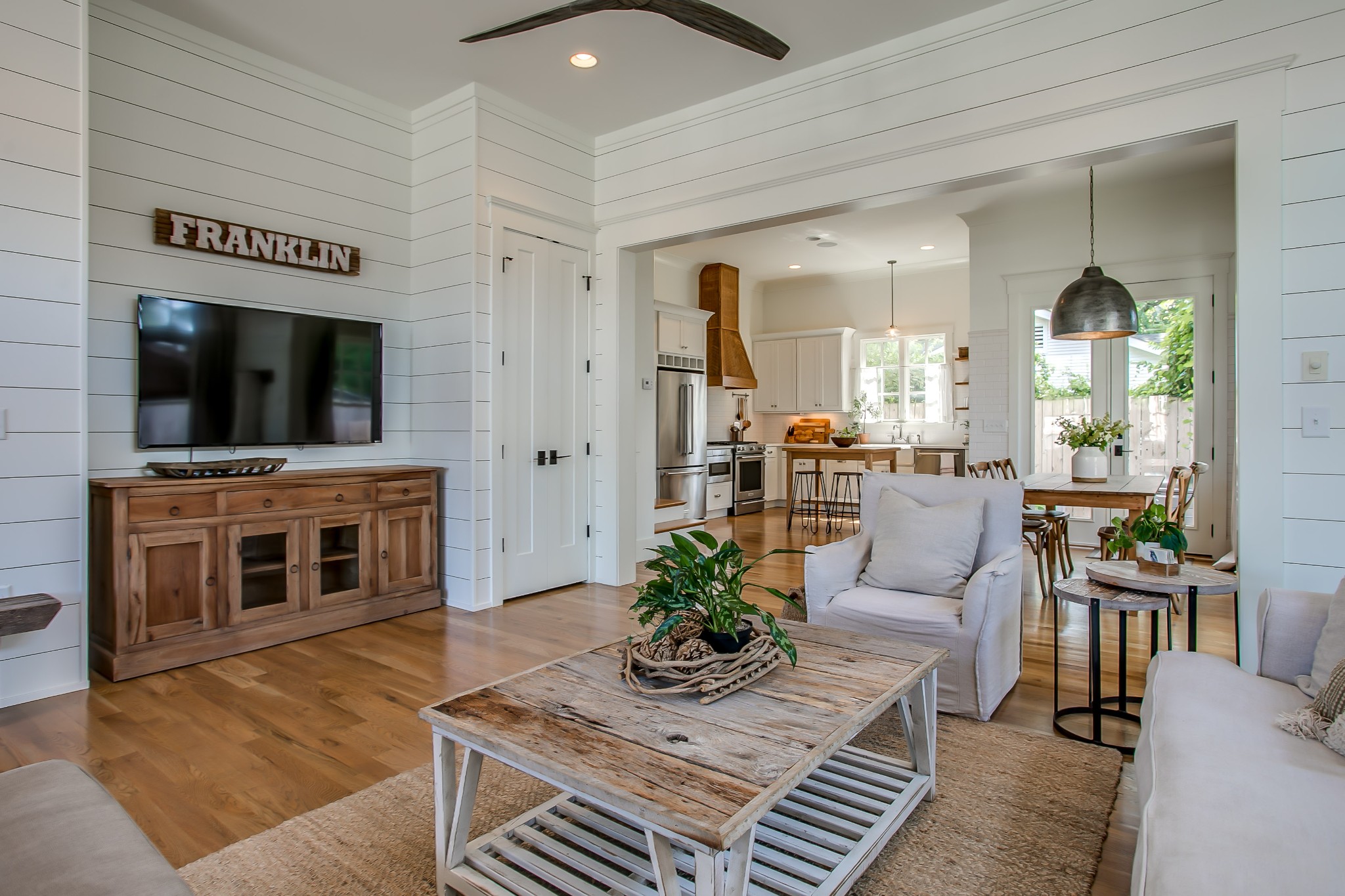 225 & 231 Cummins St