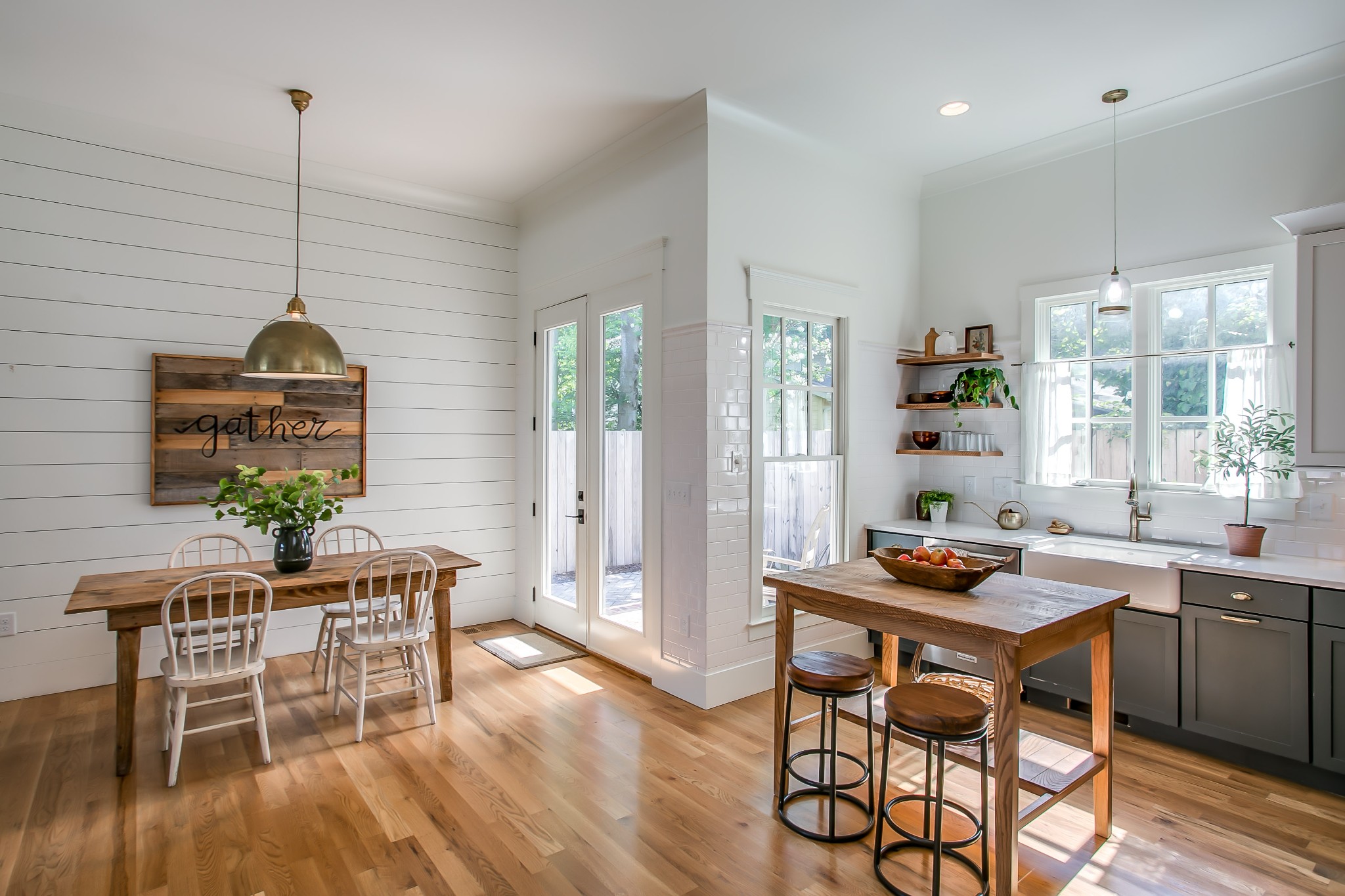 225 & 231 Cummins St