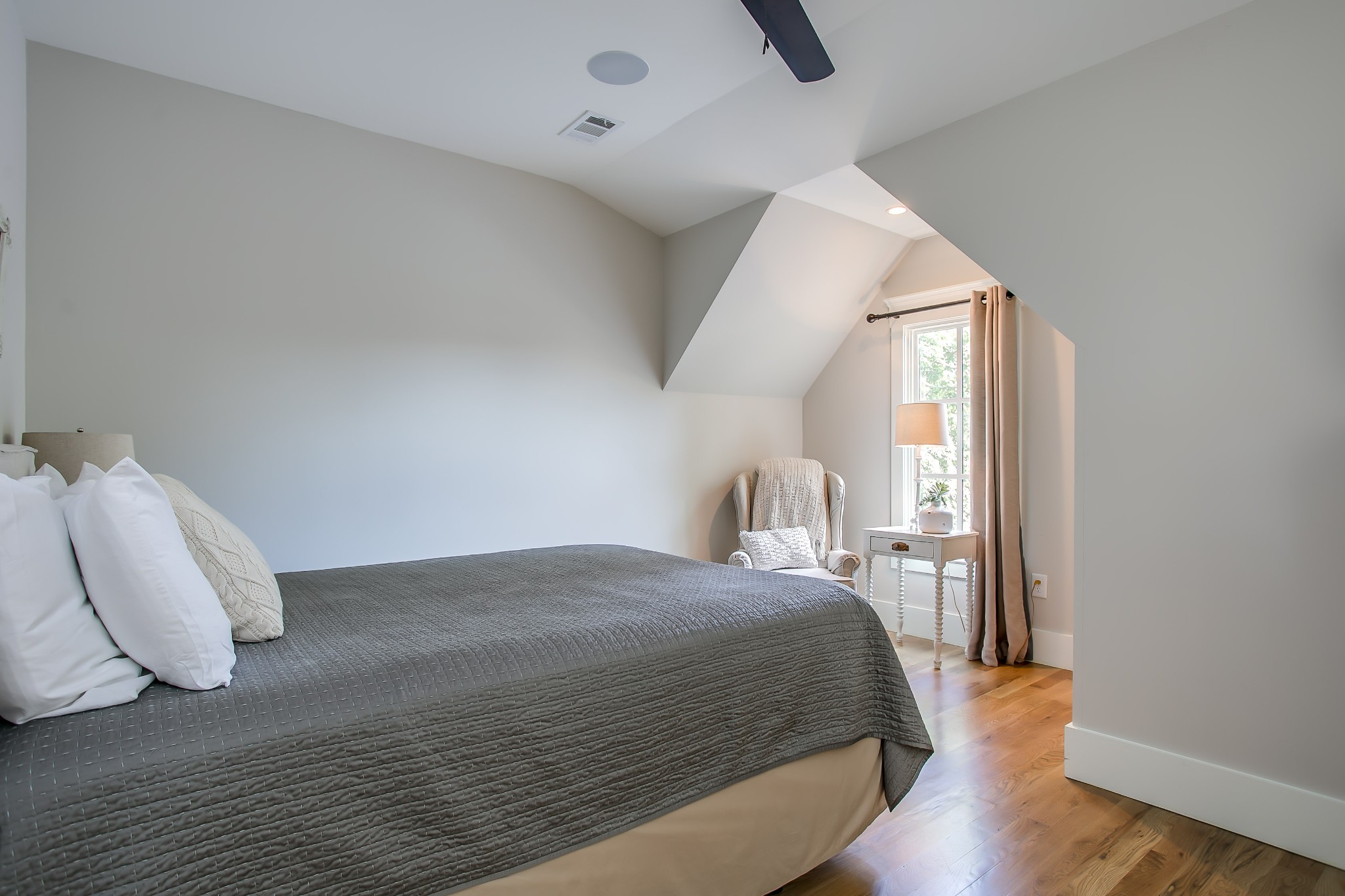 225 & 231 Cummins St