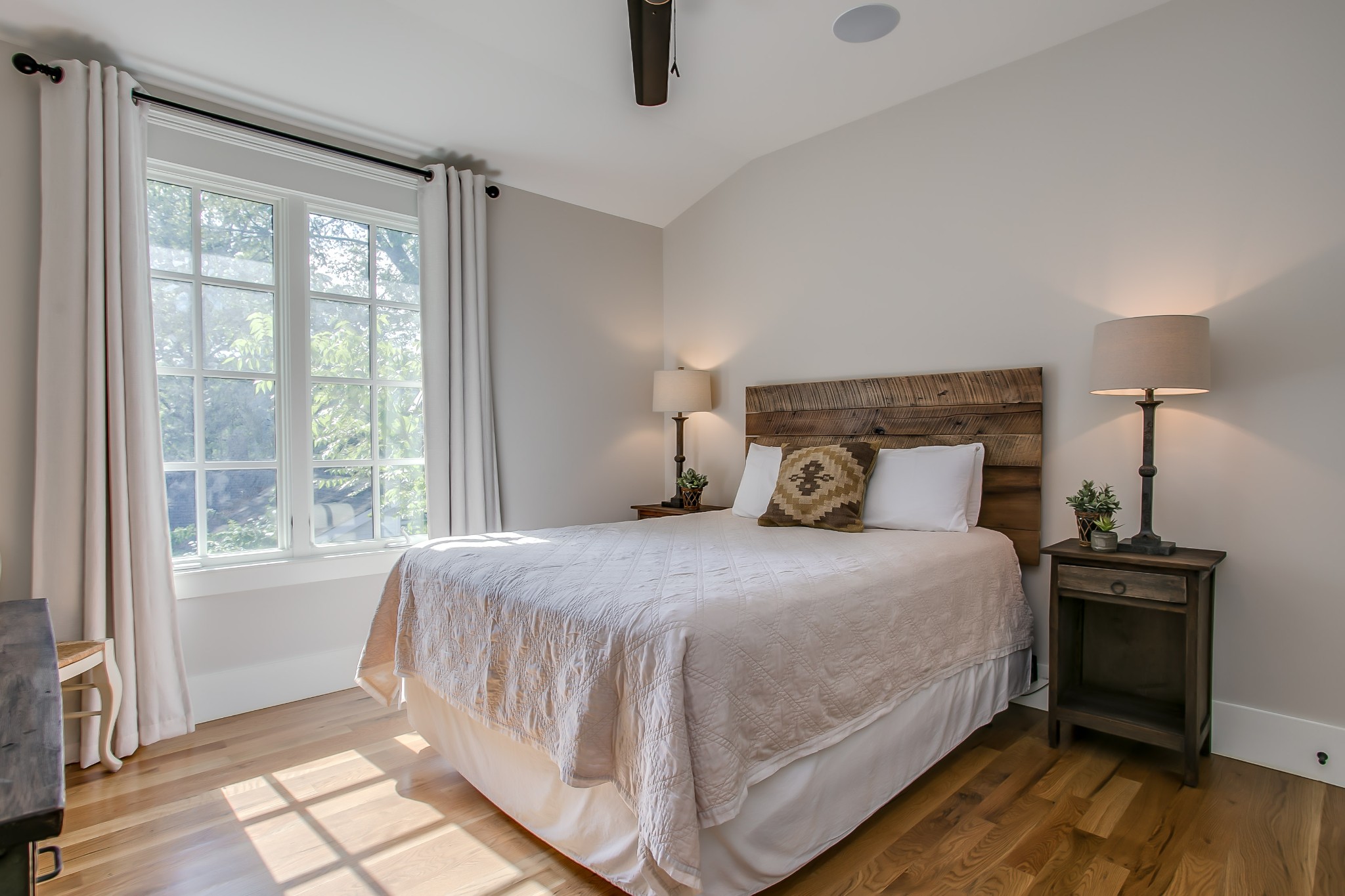 225 & 231 Cummins St