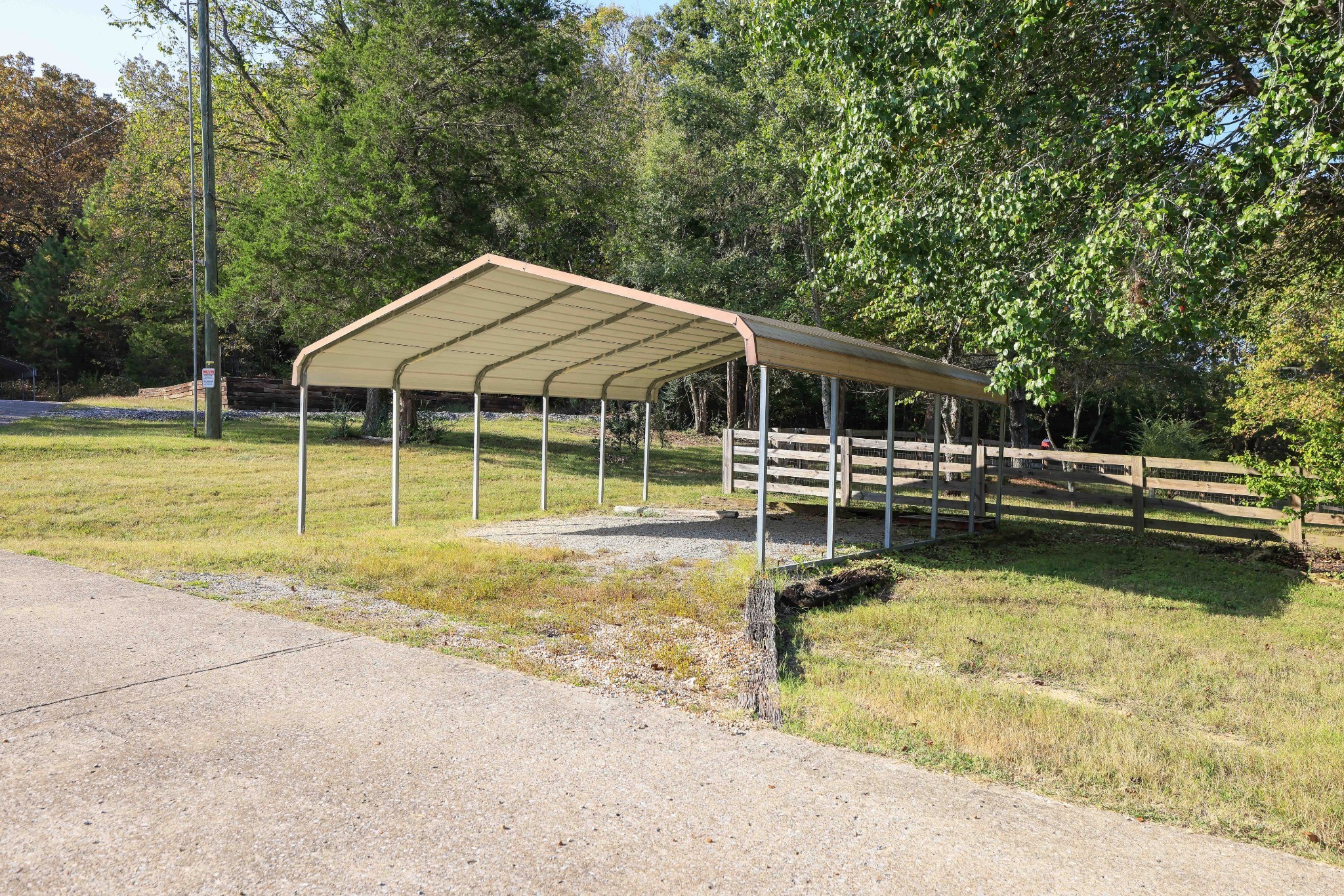 9689 Highway 96