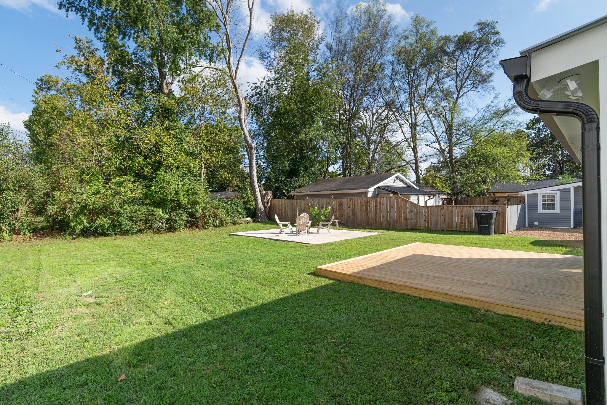 1305 Chickering Dr