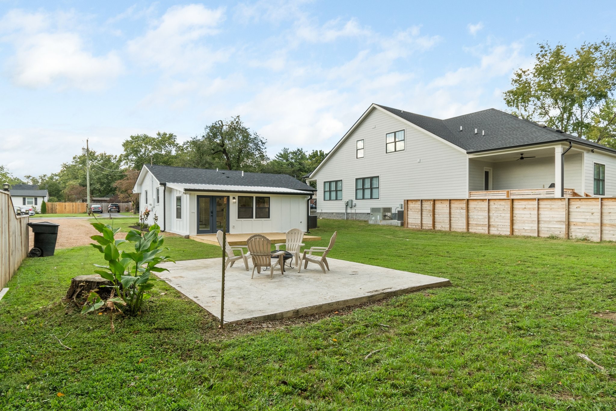 1305 Chickering Dr