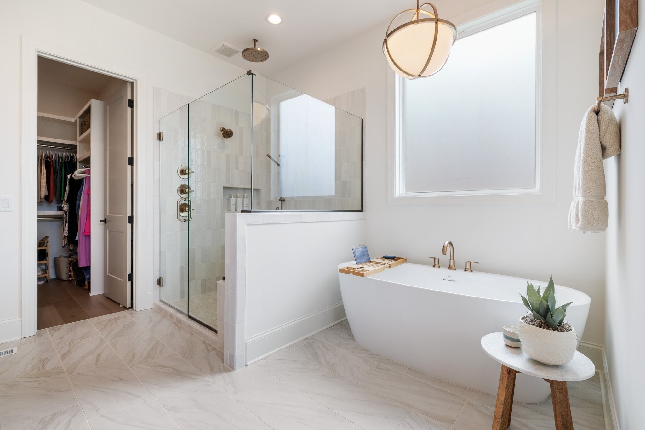 4676 Majestic Meadows Dr