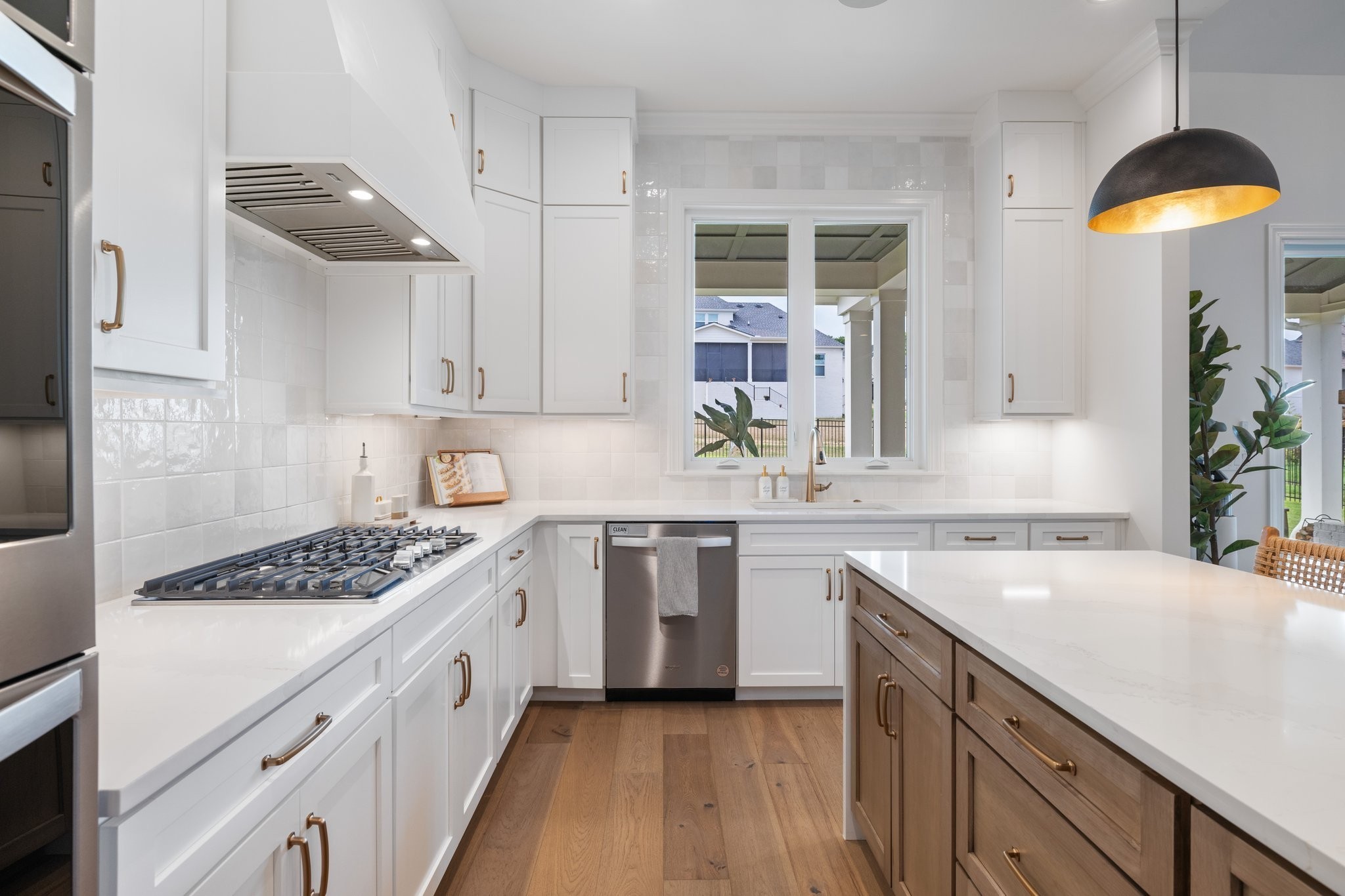 4676 Majestic Meadows Dr