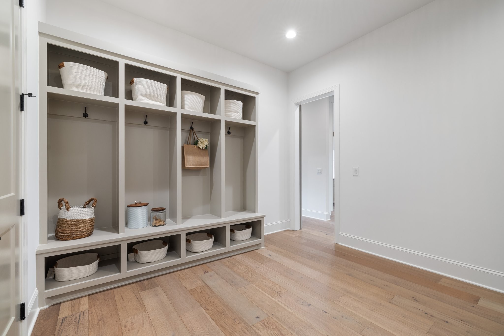 4676 Majestic Meadows Dr