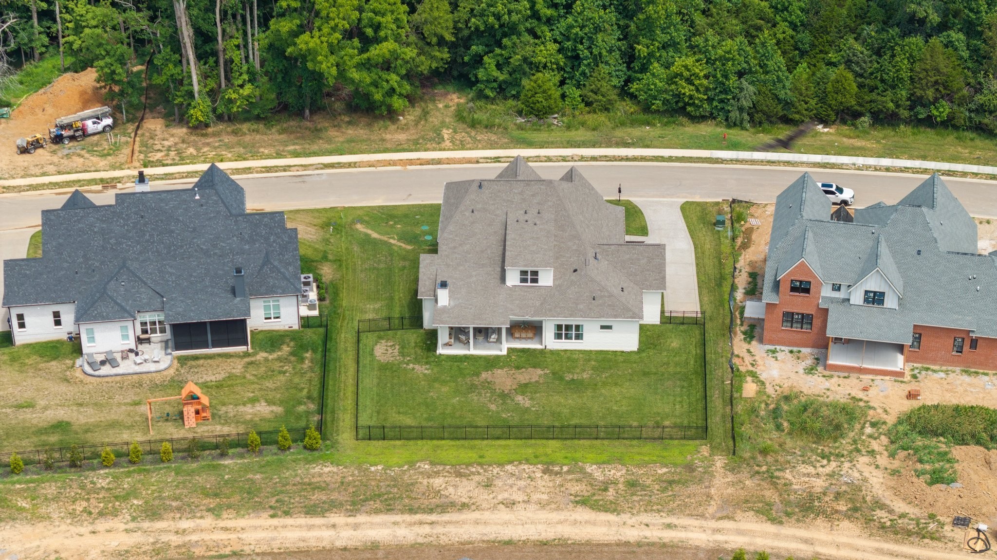 4676 Majestic Meadows Dr