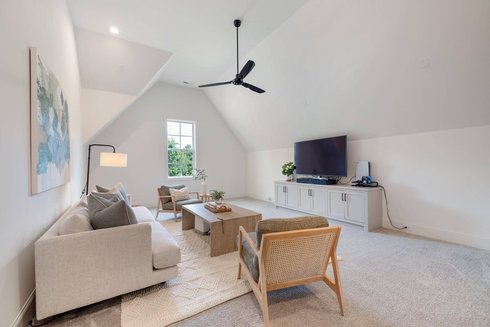 4676 Majestic Meadows Dr