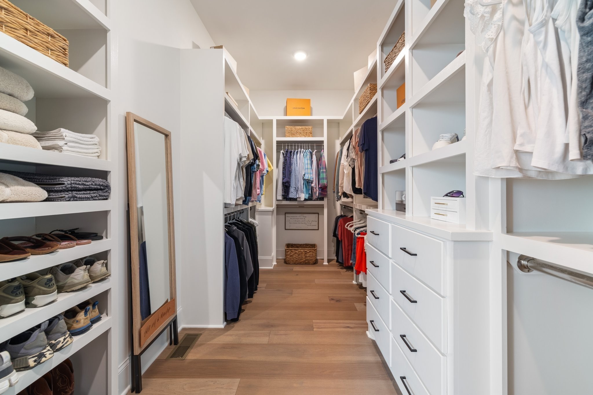 4676 Majestic Meadows Dr