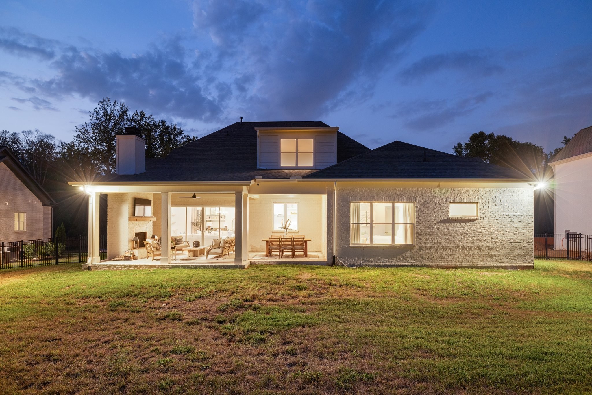 4676 Majestic Meadows Dr