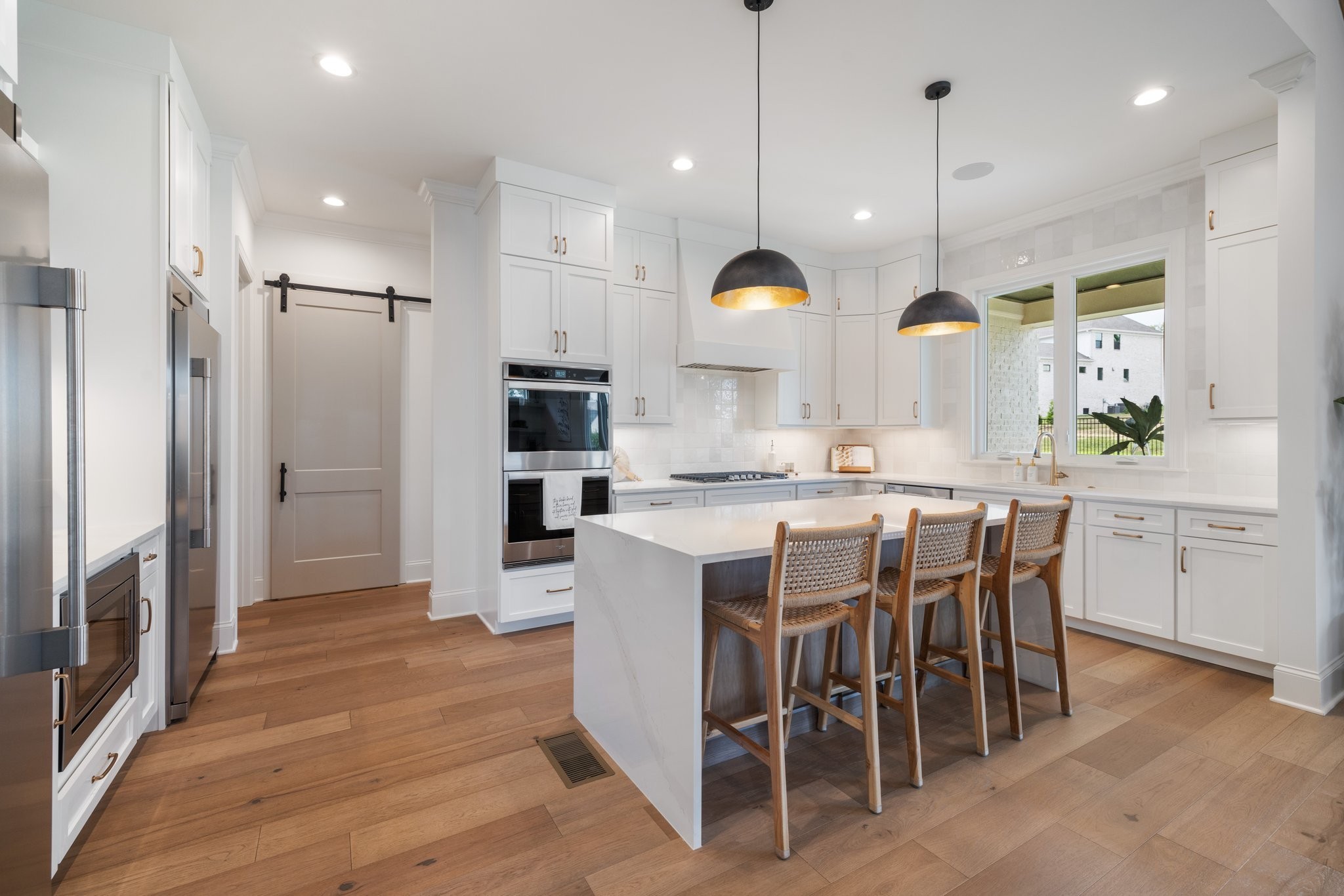 4676 Majestic Meadows Dr