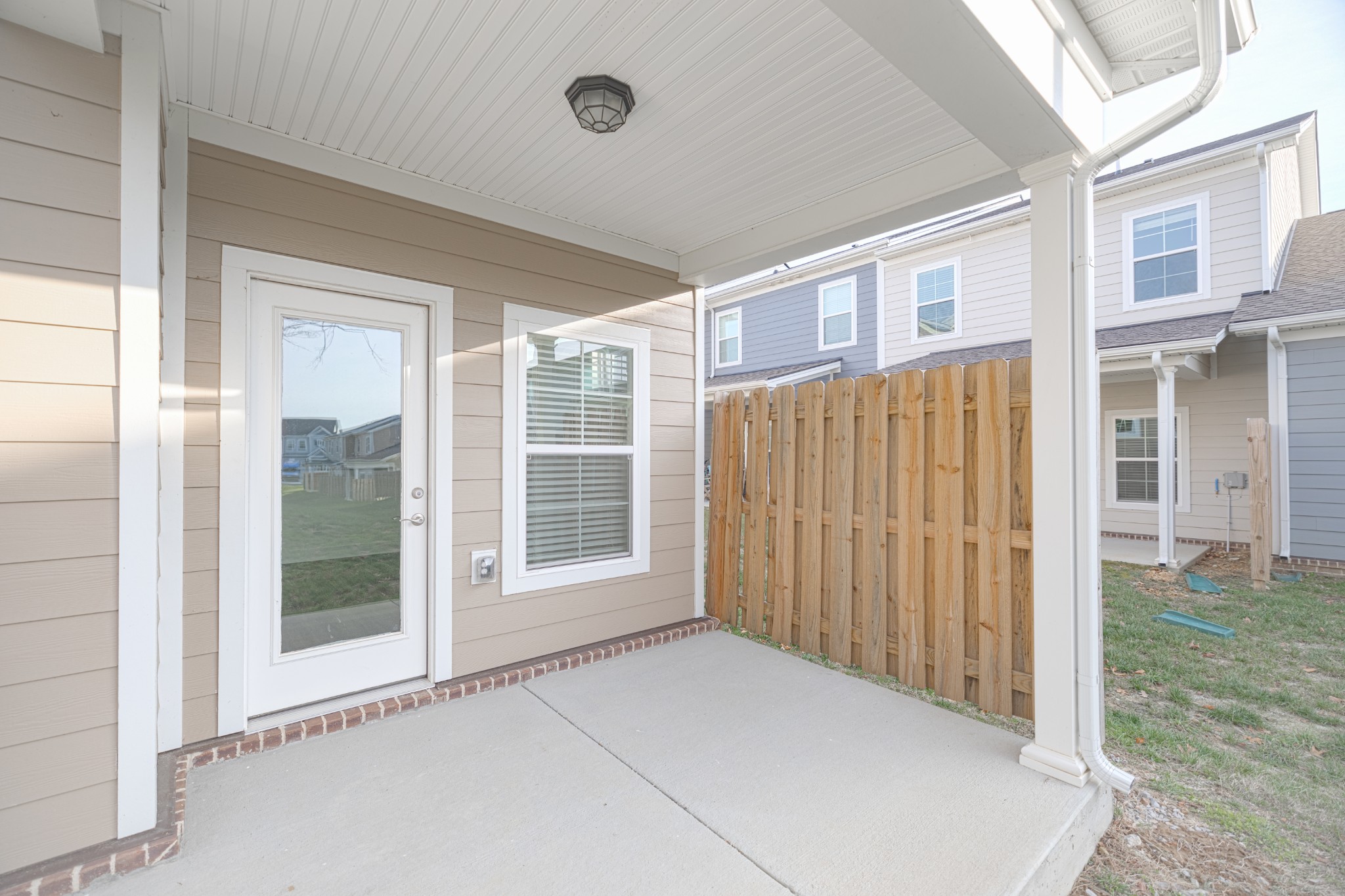 1001 Sweetleaf Dr