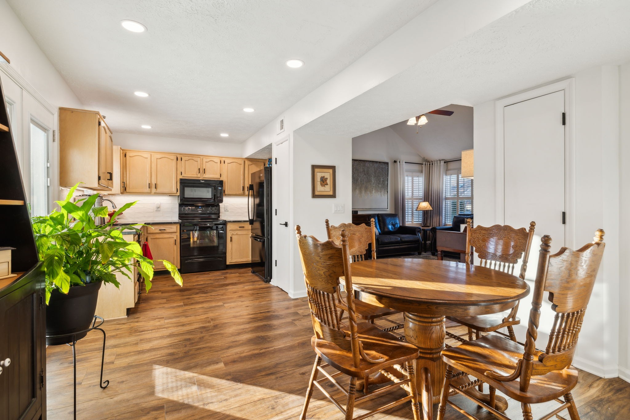 2103 Apollo Dr