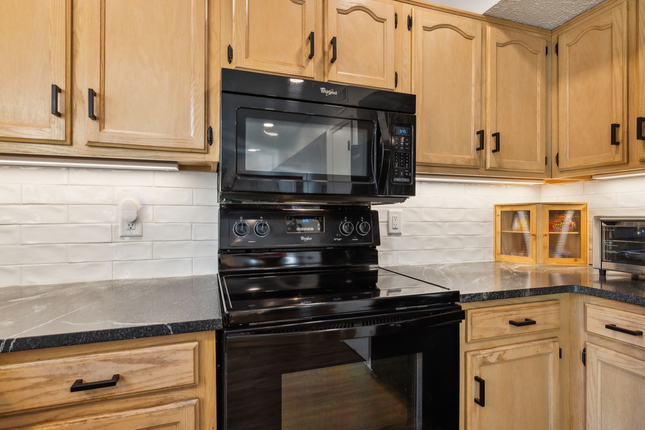 2103 Apollo Dr
