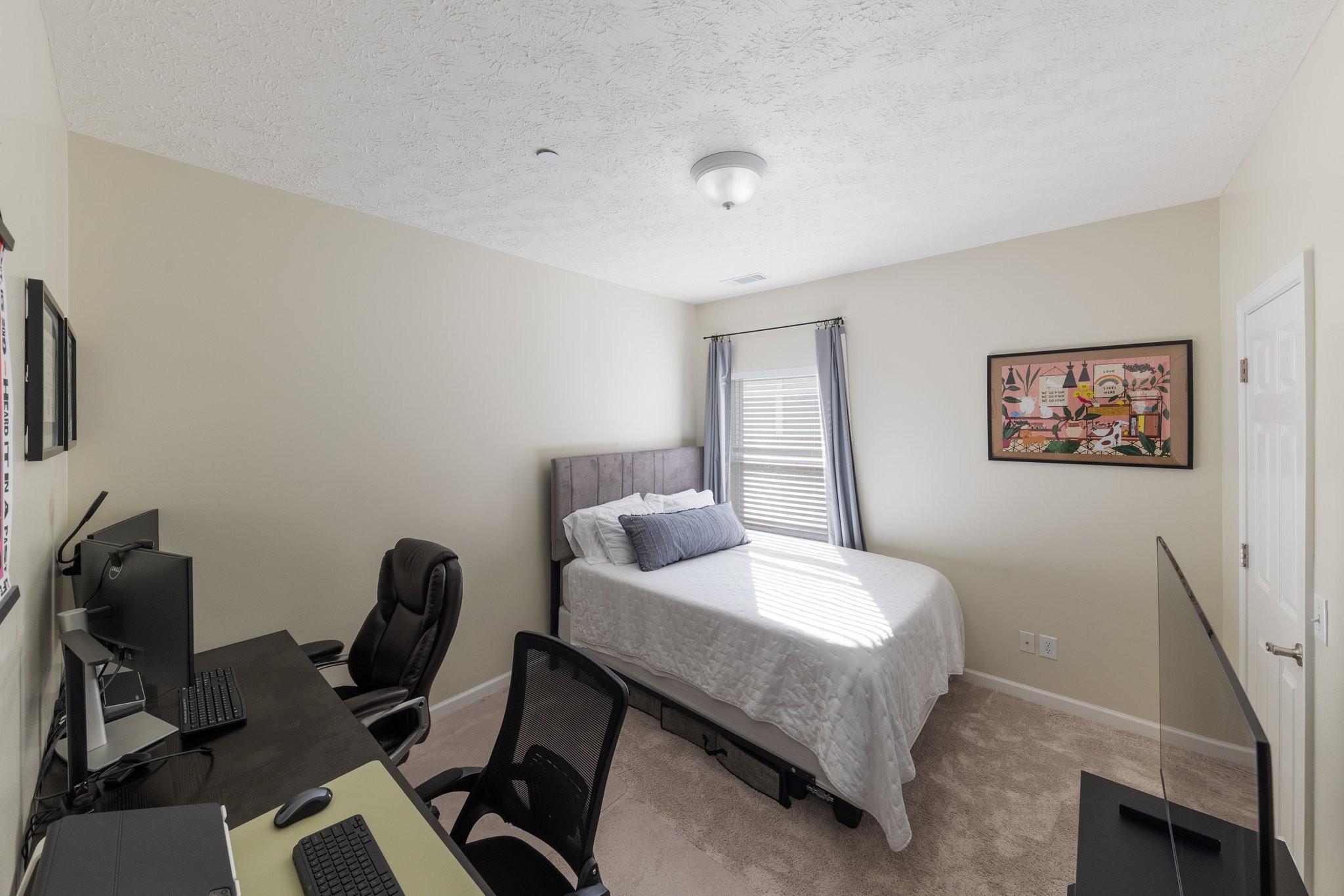1213 Park Run Dr
