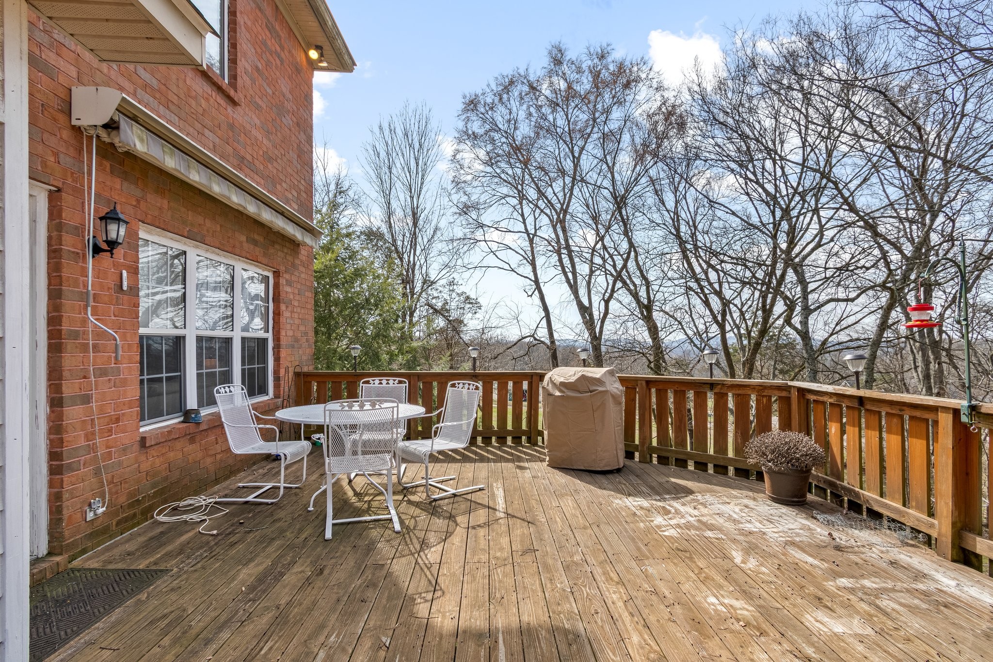 4259 Warren Rd
