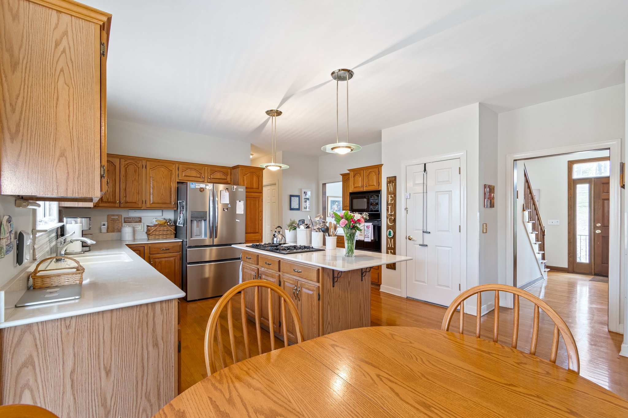 4259 Warren Rd