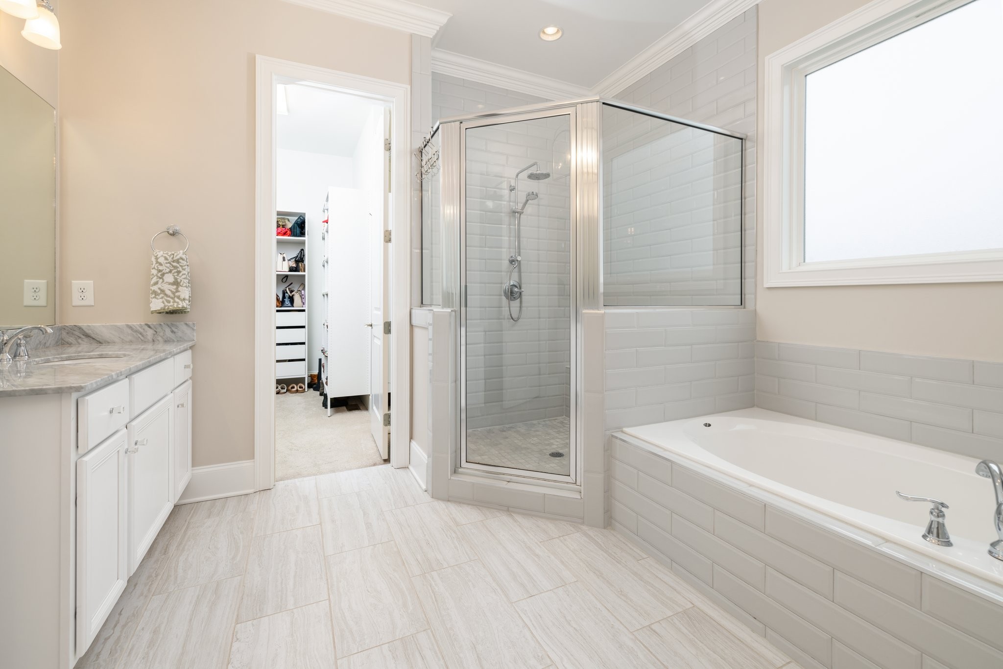 501 Alfred Ladd Rd, E