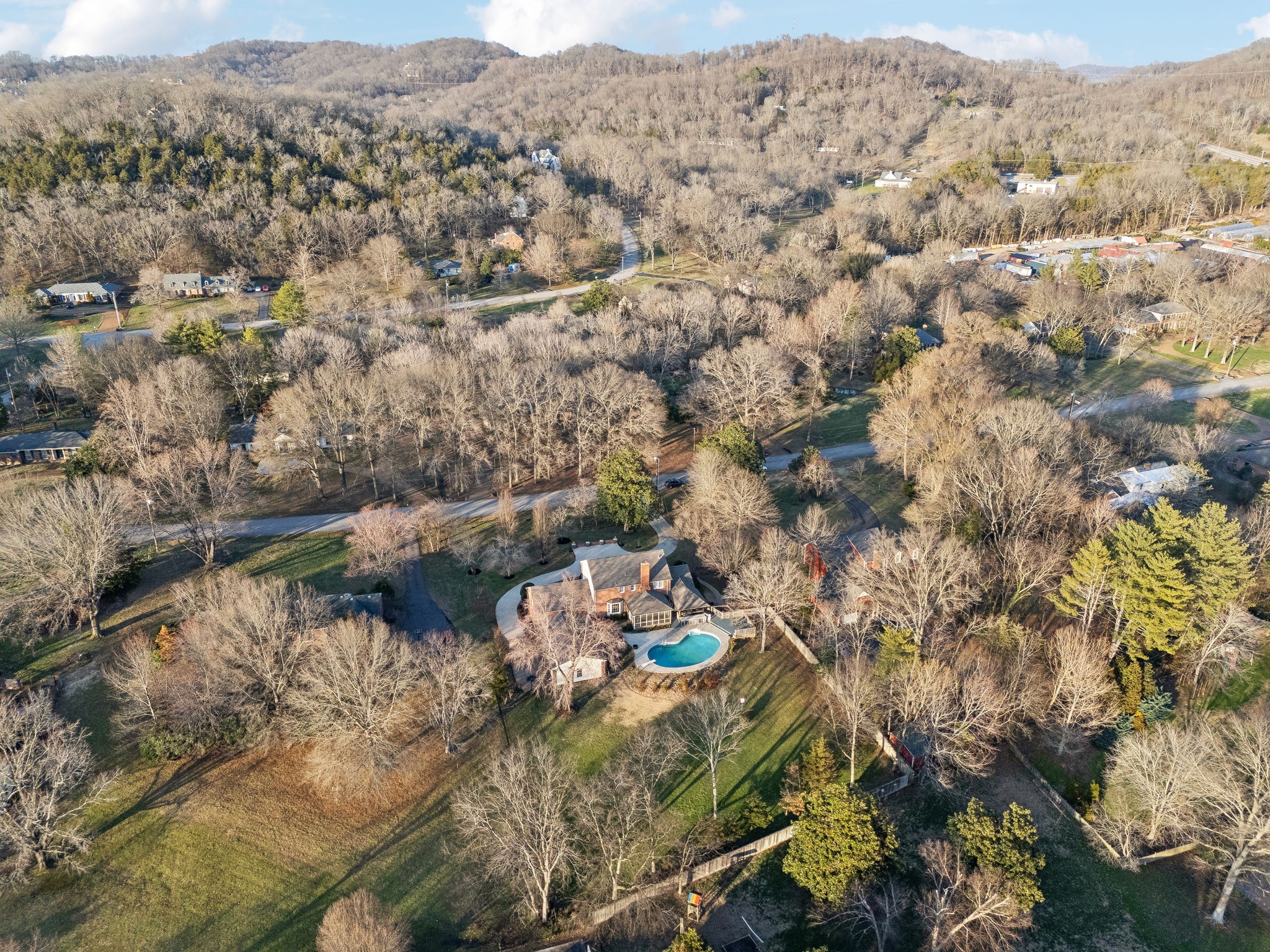 2409 McIntyre Ct