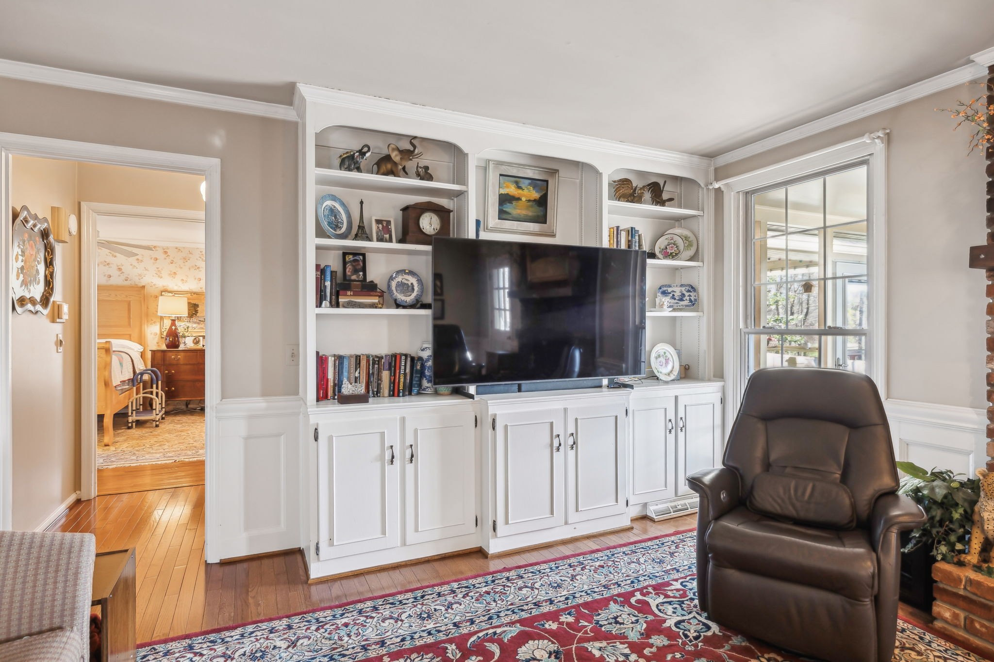 2409 McIntyre Ct
