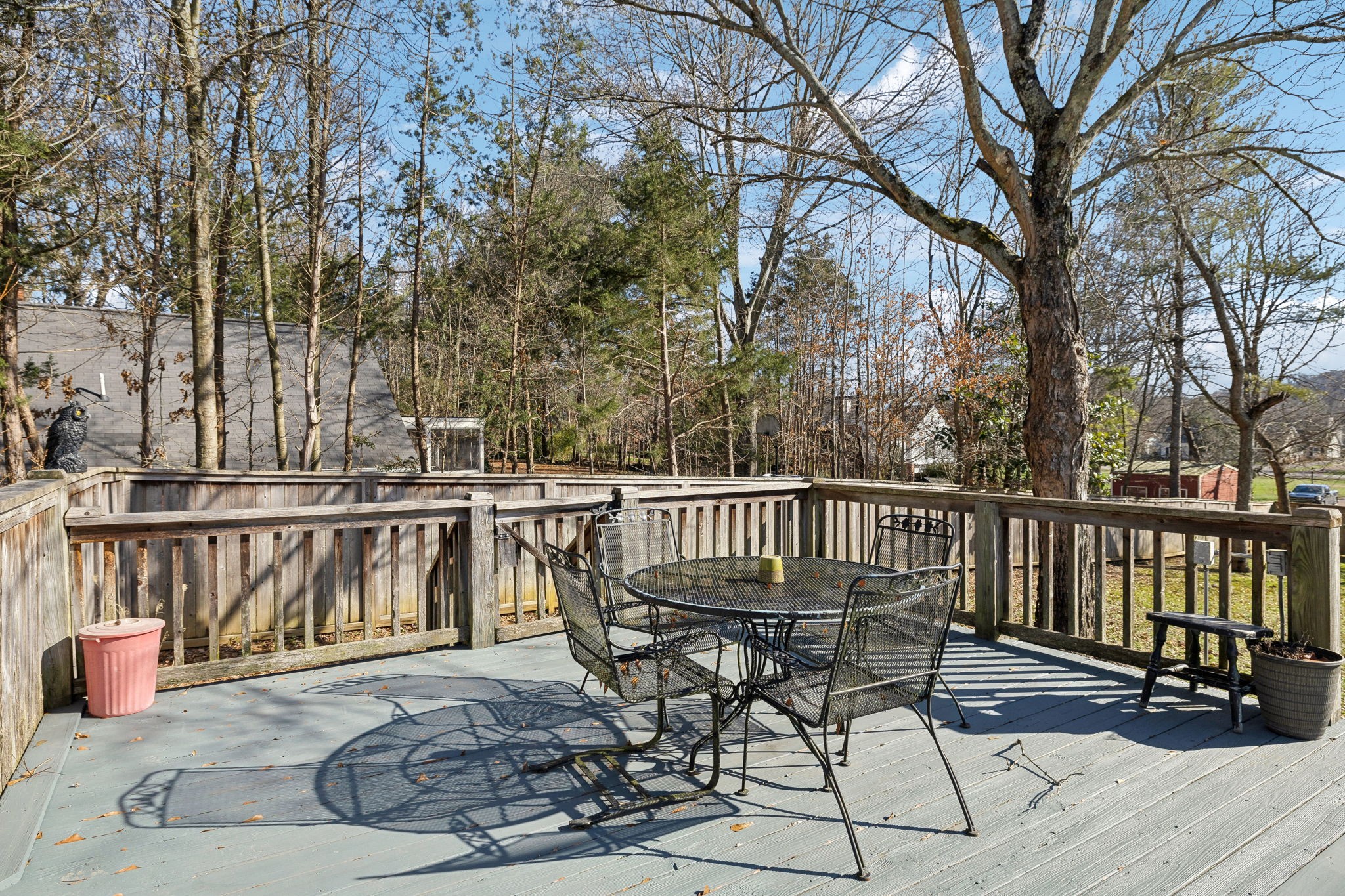 2409 McIntyre Ct