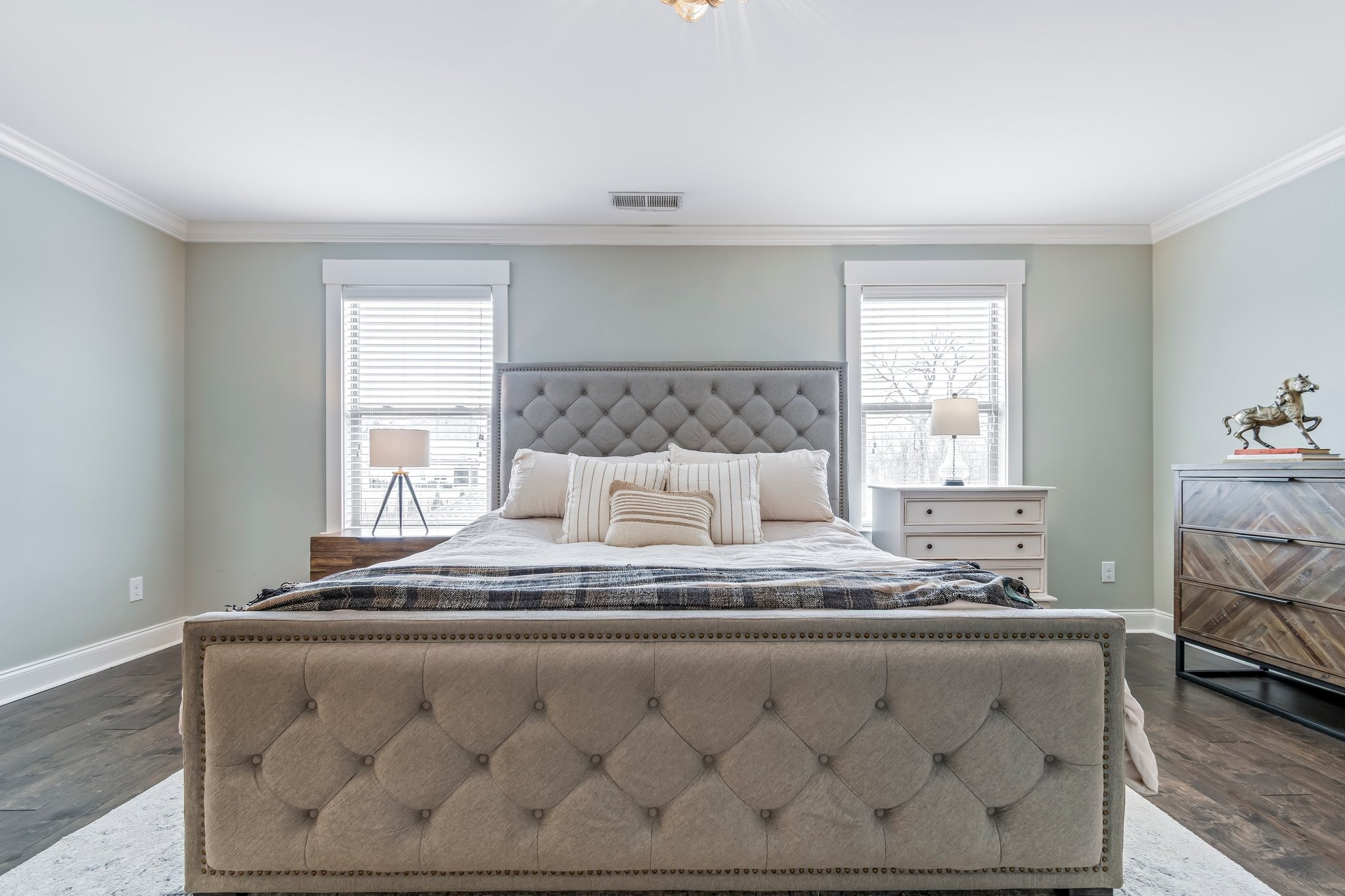 3038 Farmhouse Dr