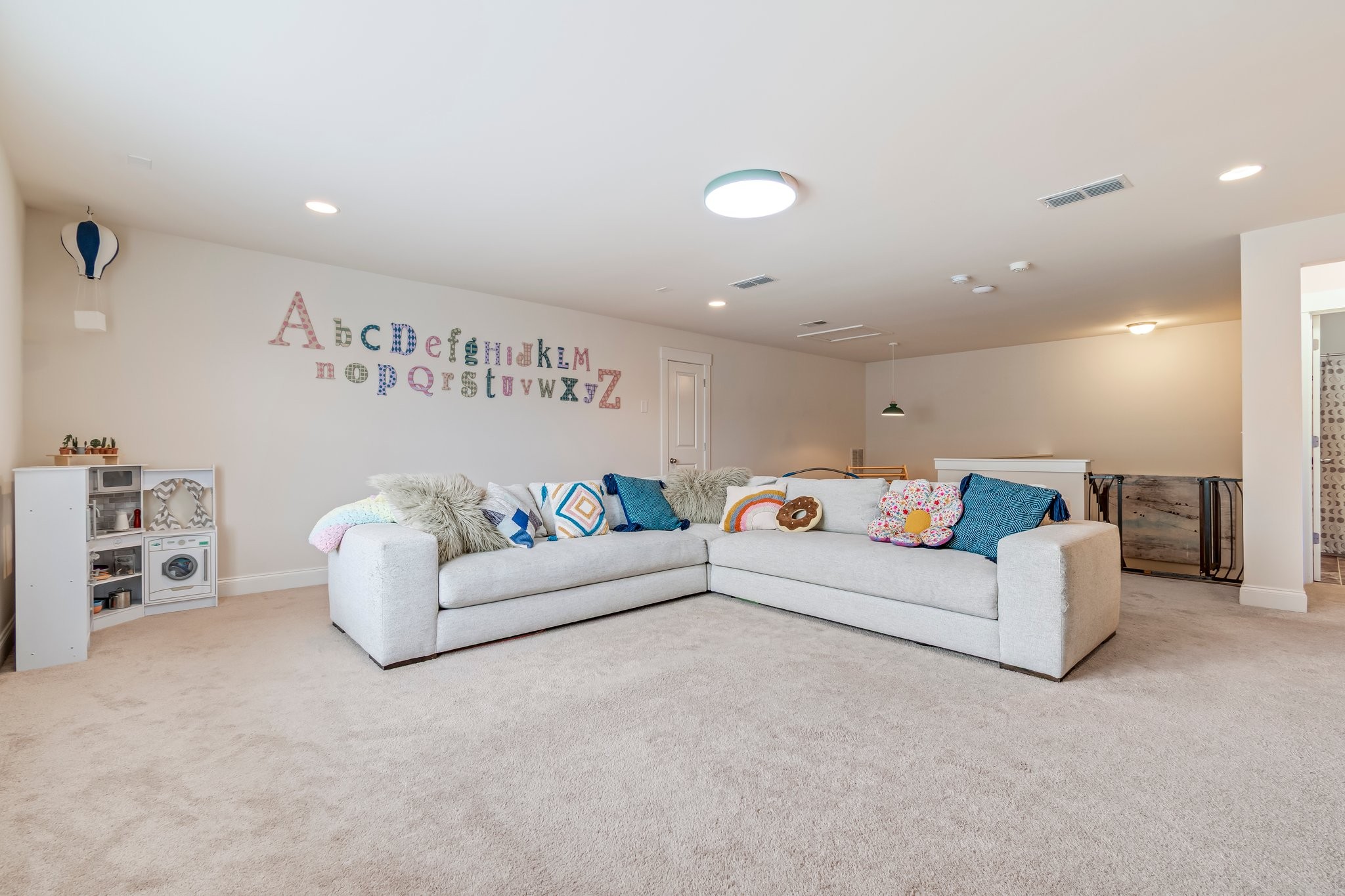 3038 Farmhouse Dr