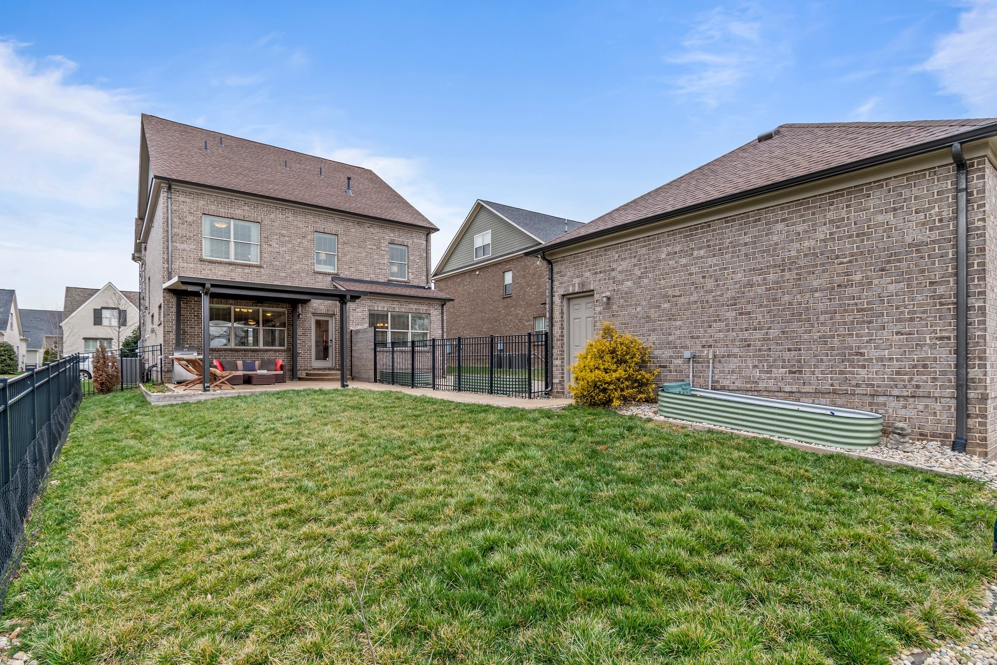 3038 Farmhouse Dr