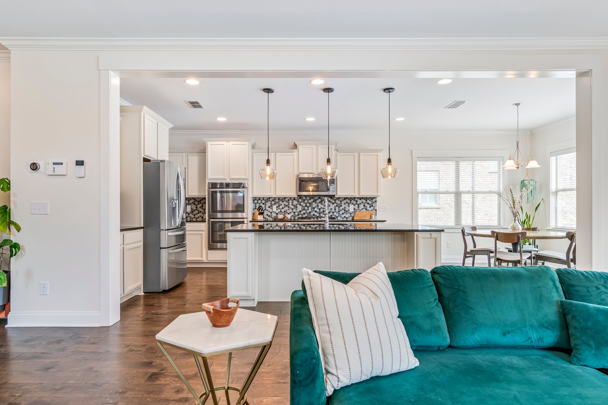 3038 Farmhouse Dr