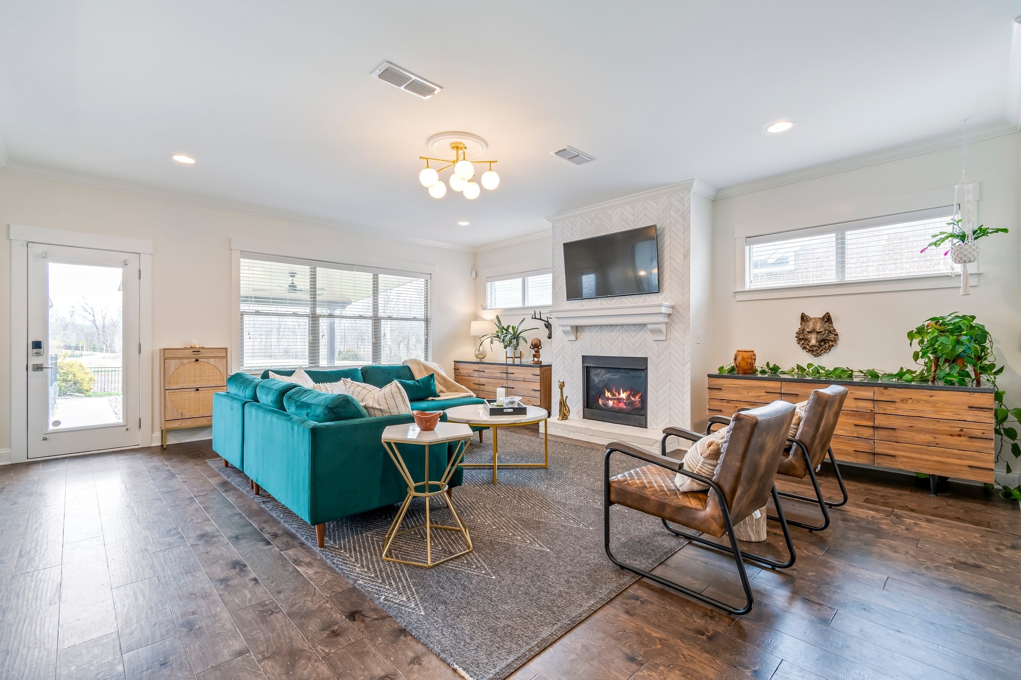 3038 Farmhouse Dr