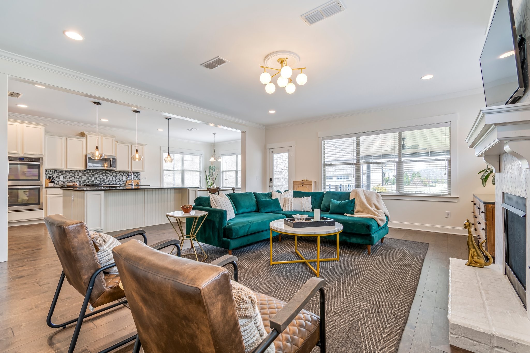 3038 Farmhouse Dr