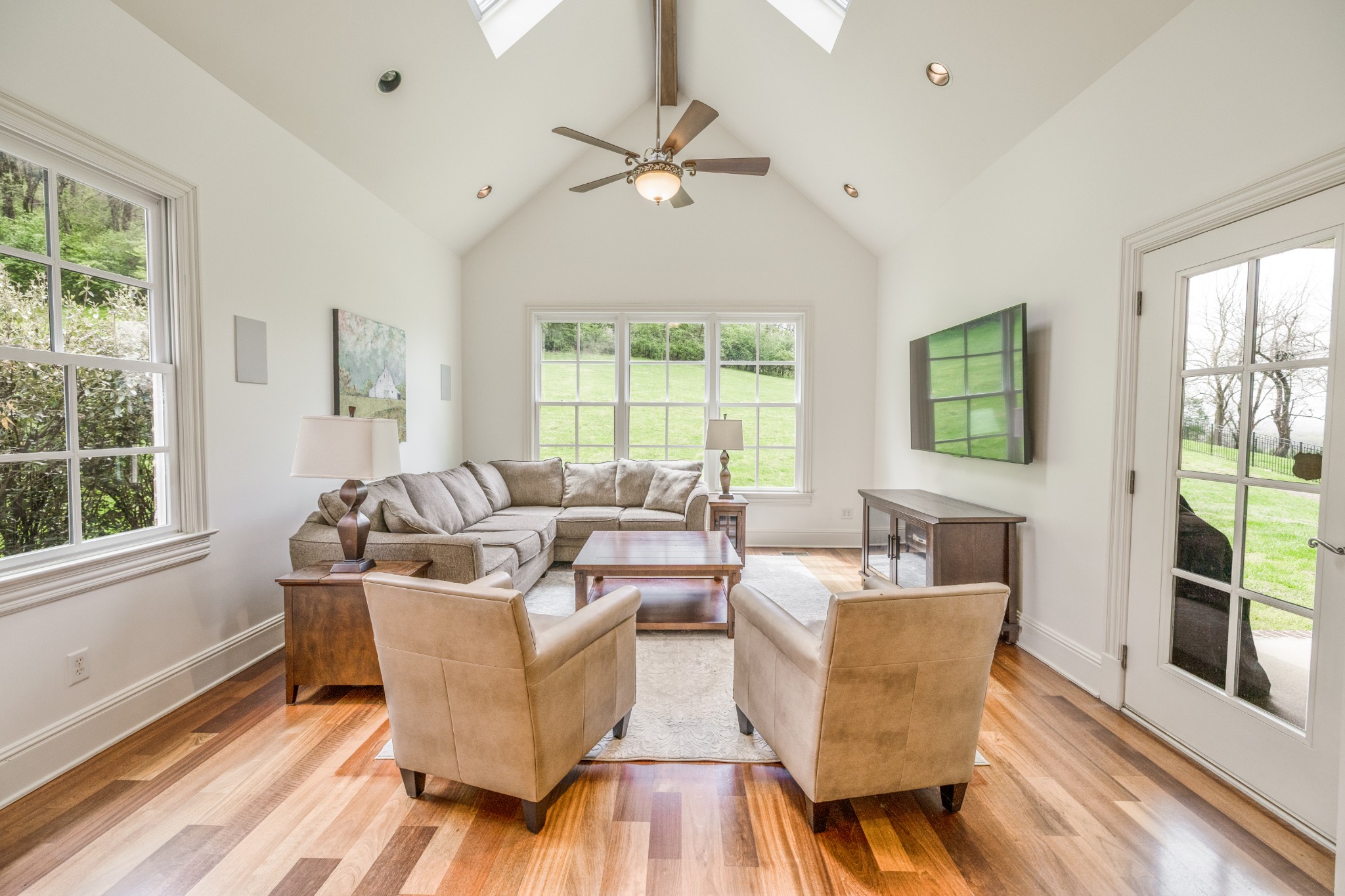 640 Legends Crest Dr