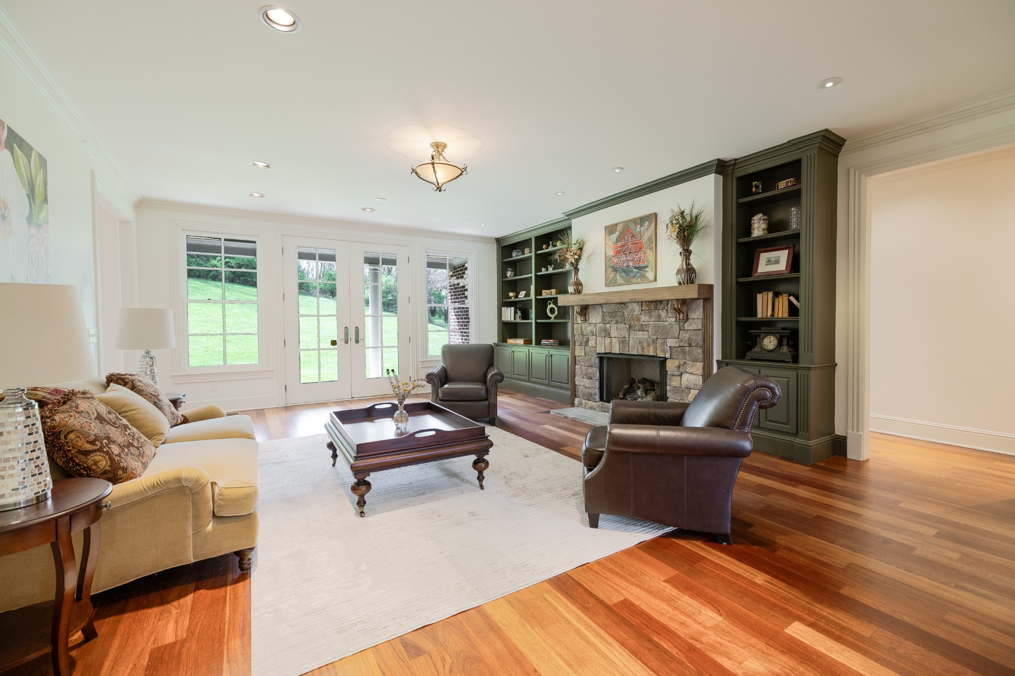 640 Legends Crest Dr