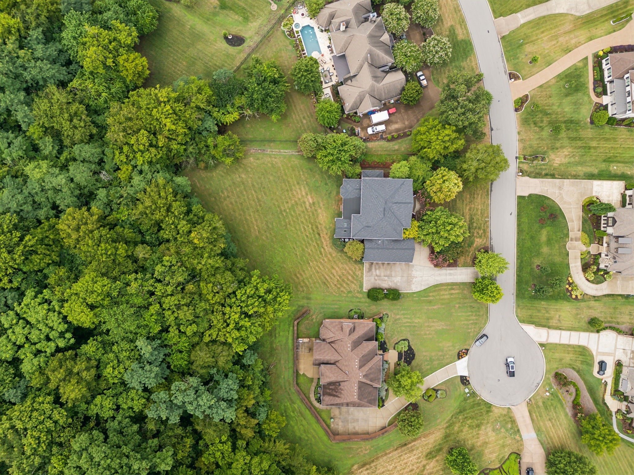 640 Legends Crest Dr