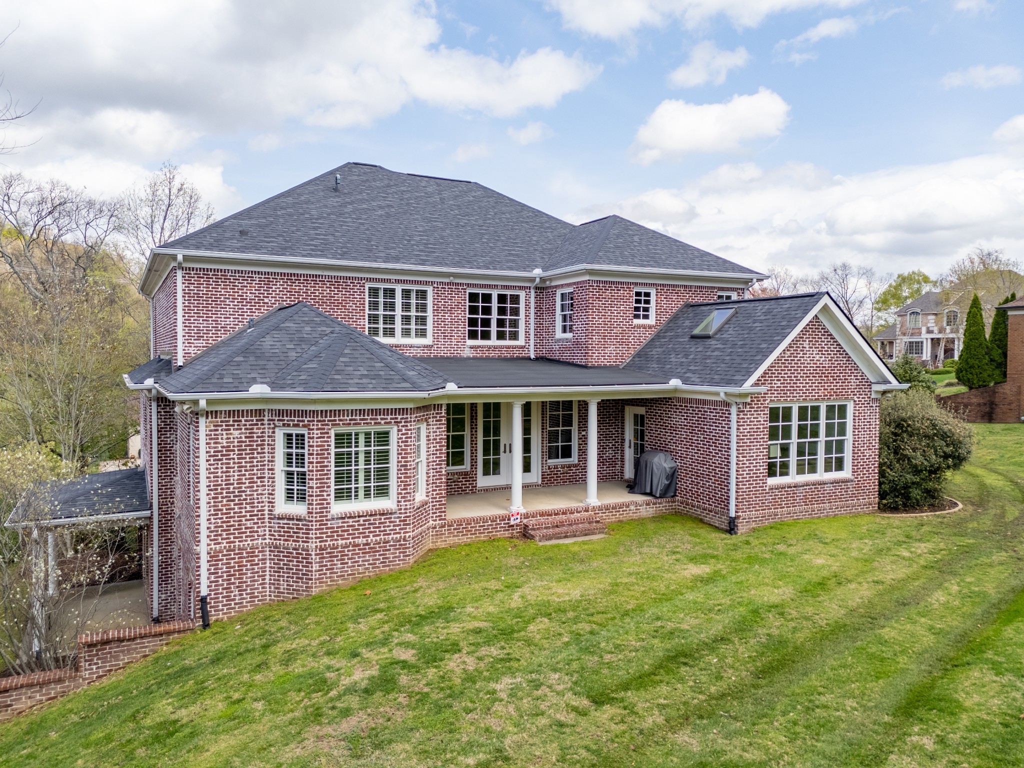 640 Legends Crest Dr