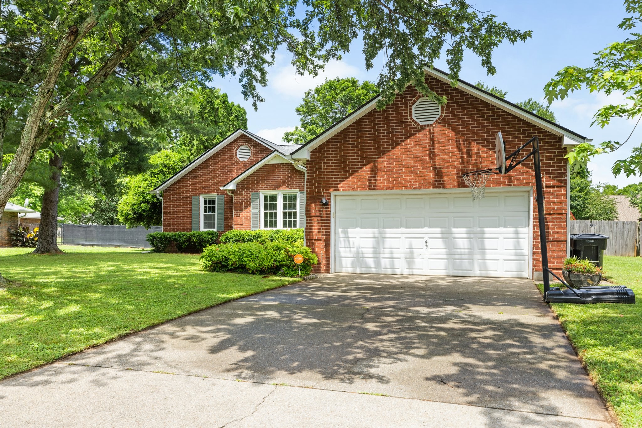 2618 Wellington Pl