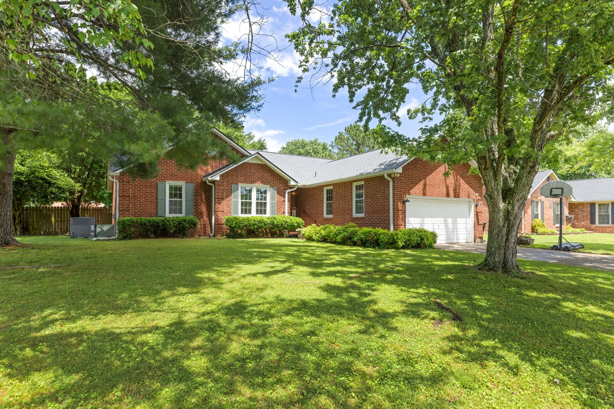 2618 Wellington Pl