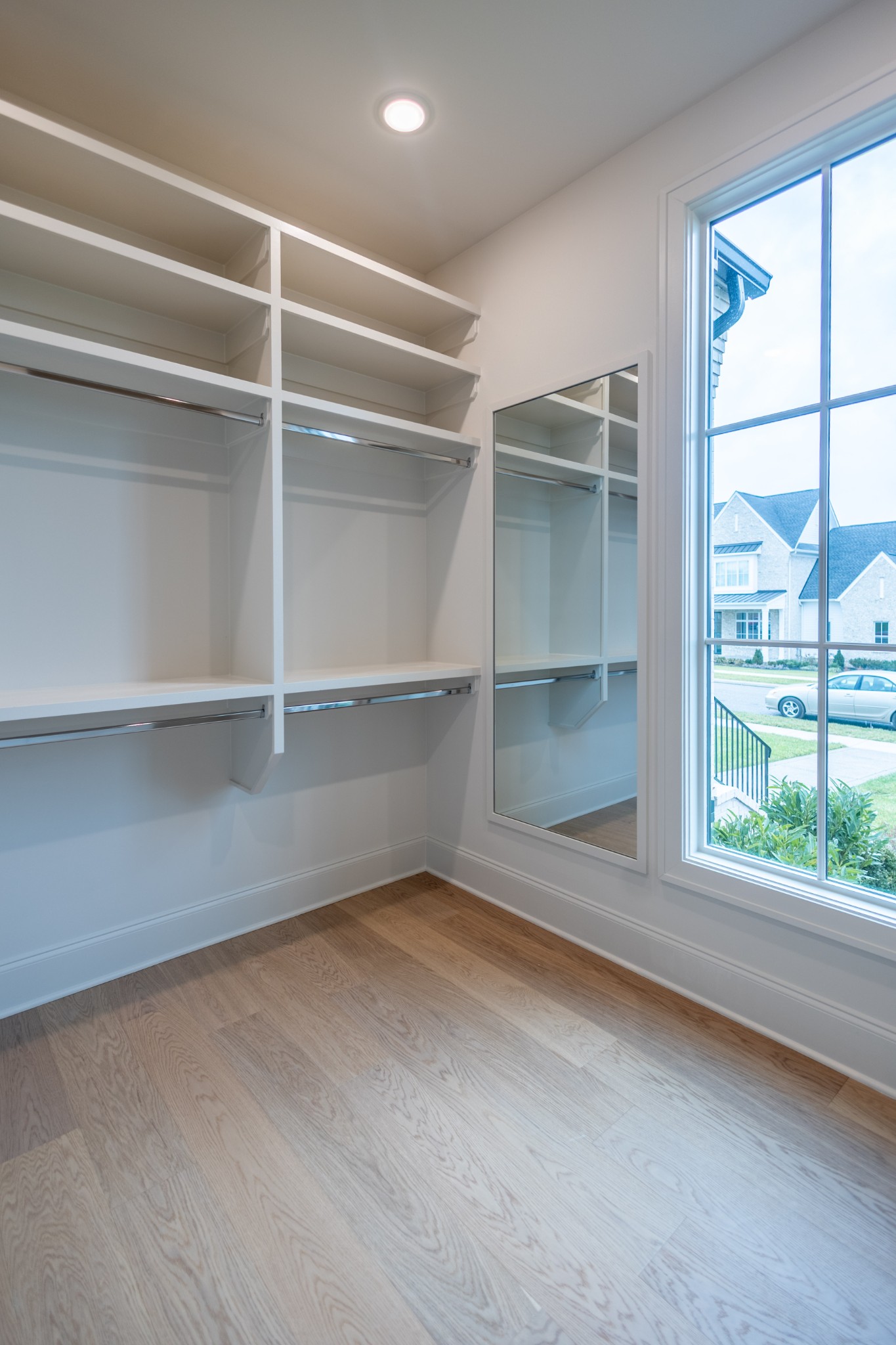 6075 Porters Union Way