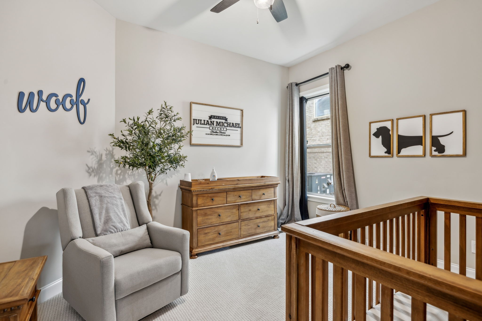 807 Caledonian Ct