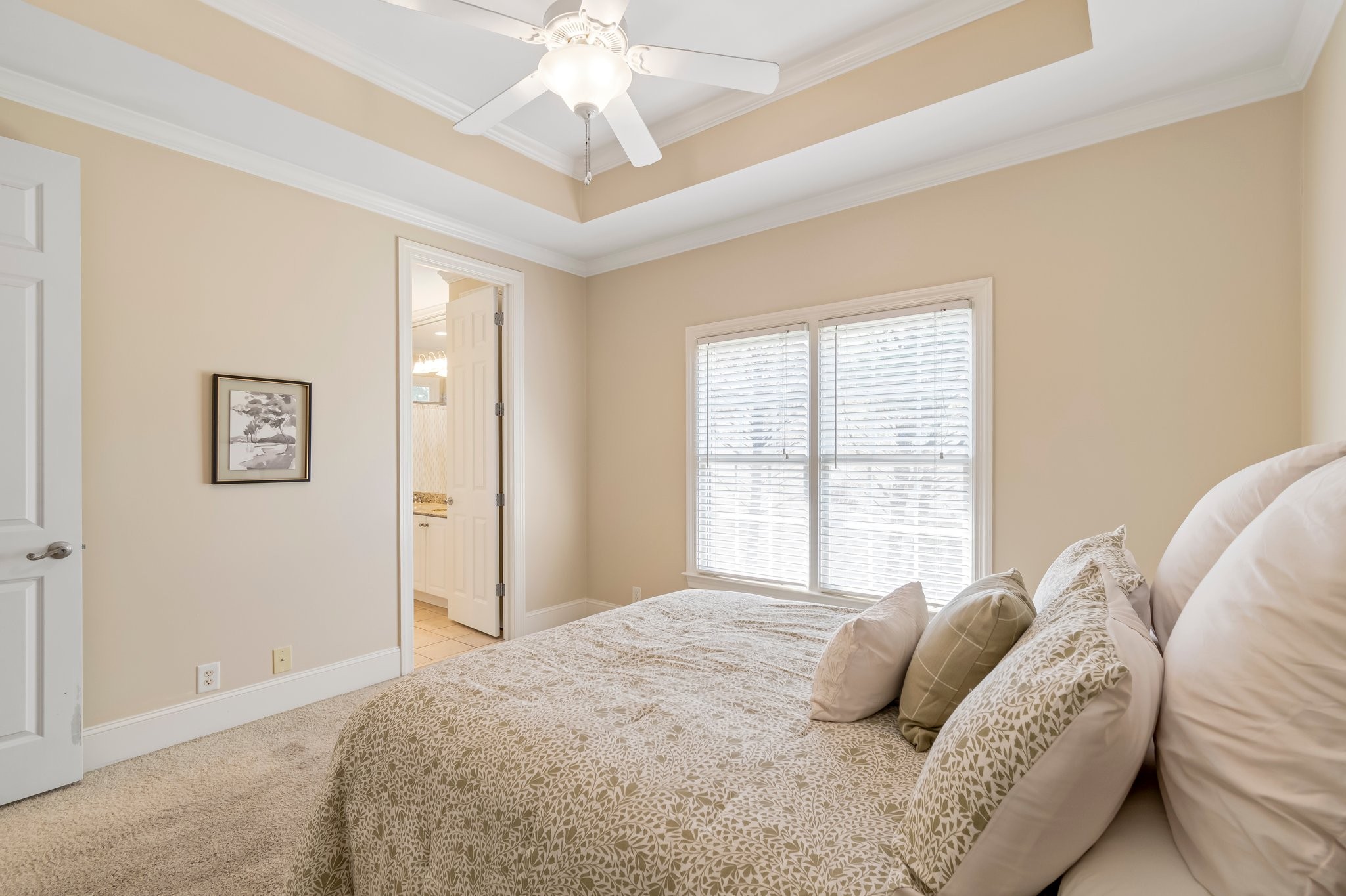 494 Beauchamp Cir