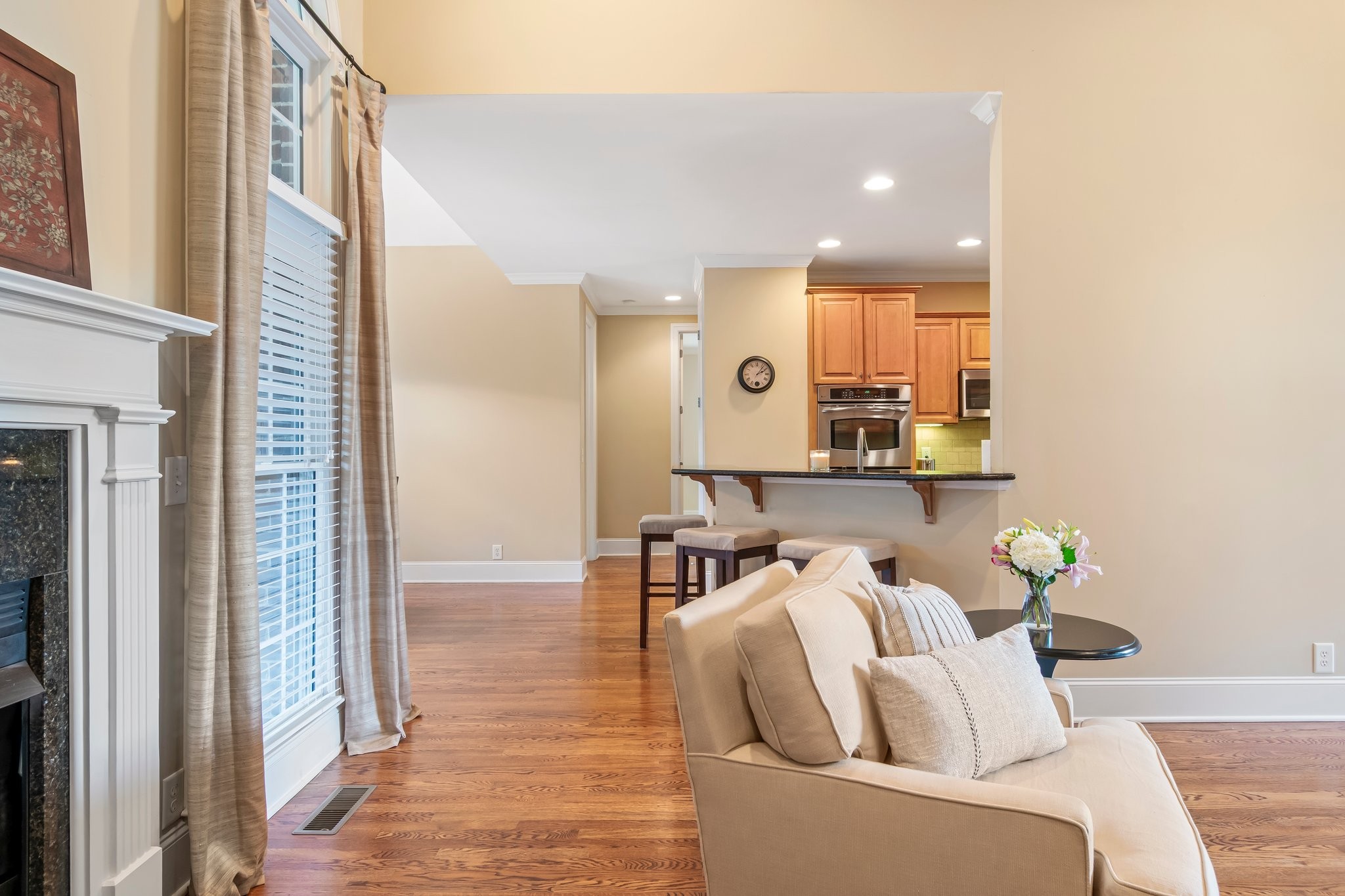 494 Beauchamp Cir