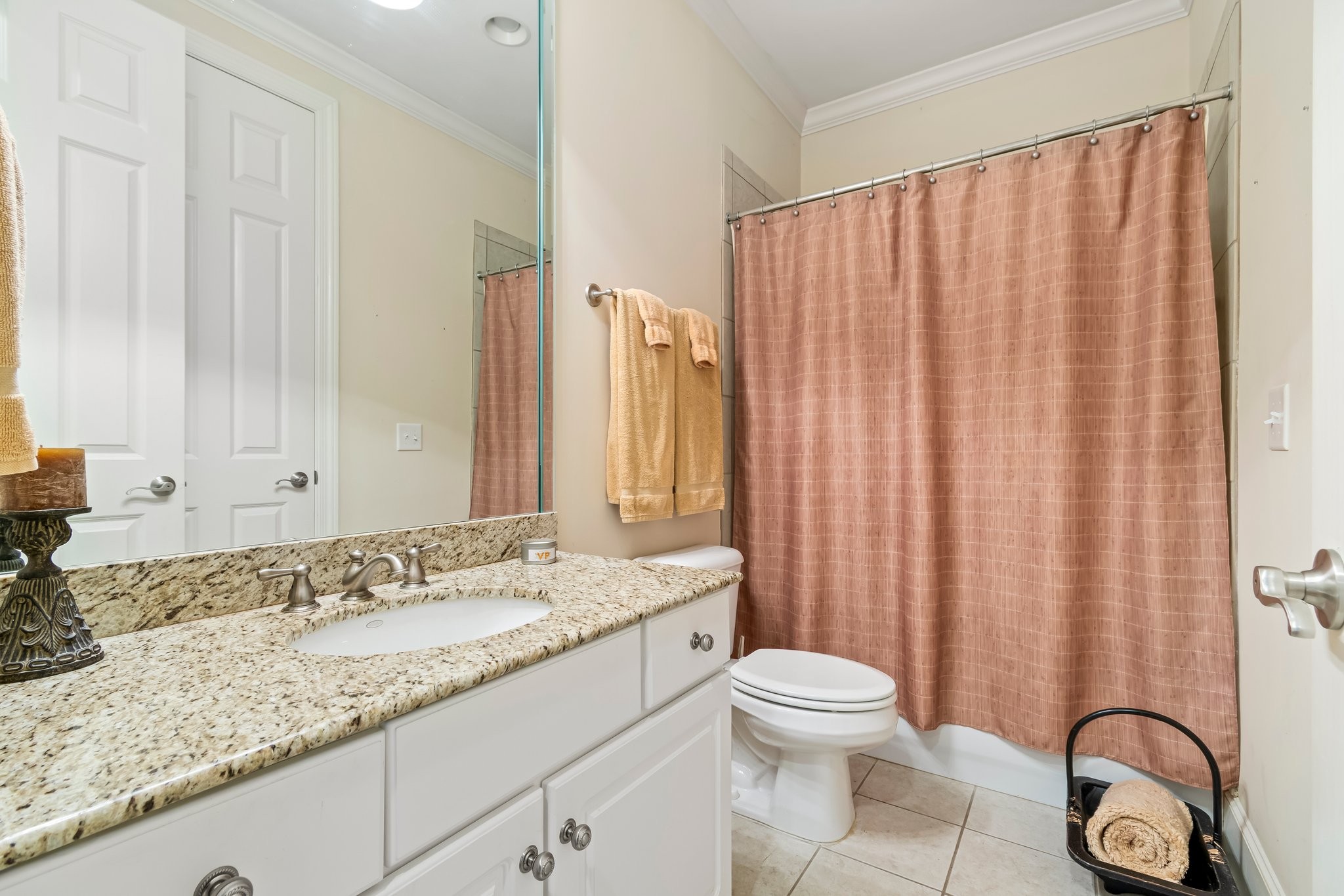 494 Beauchamp Cir