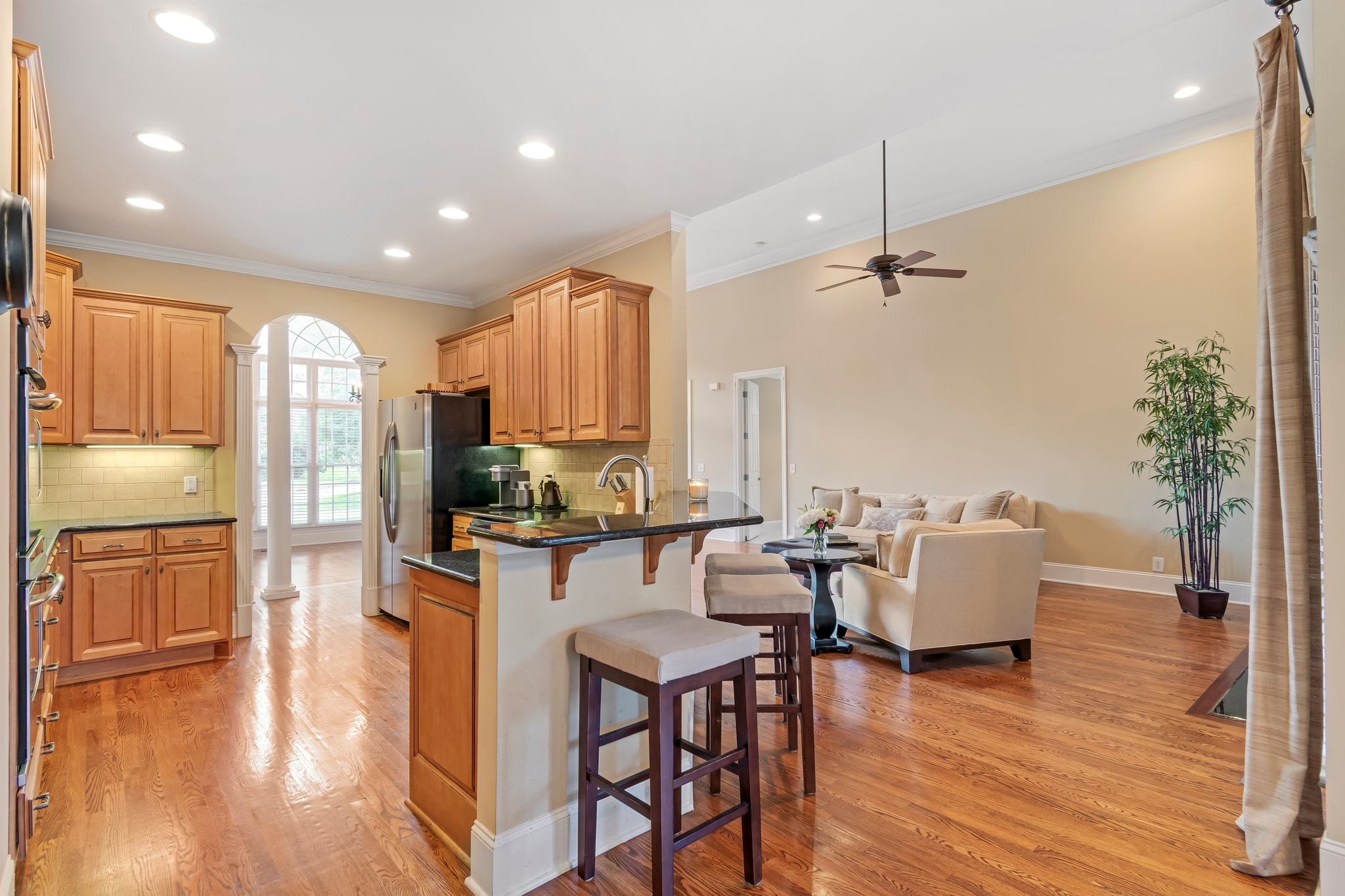 494 Beauchamp Cir