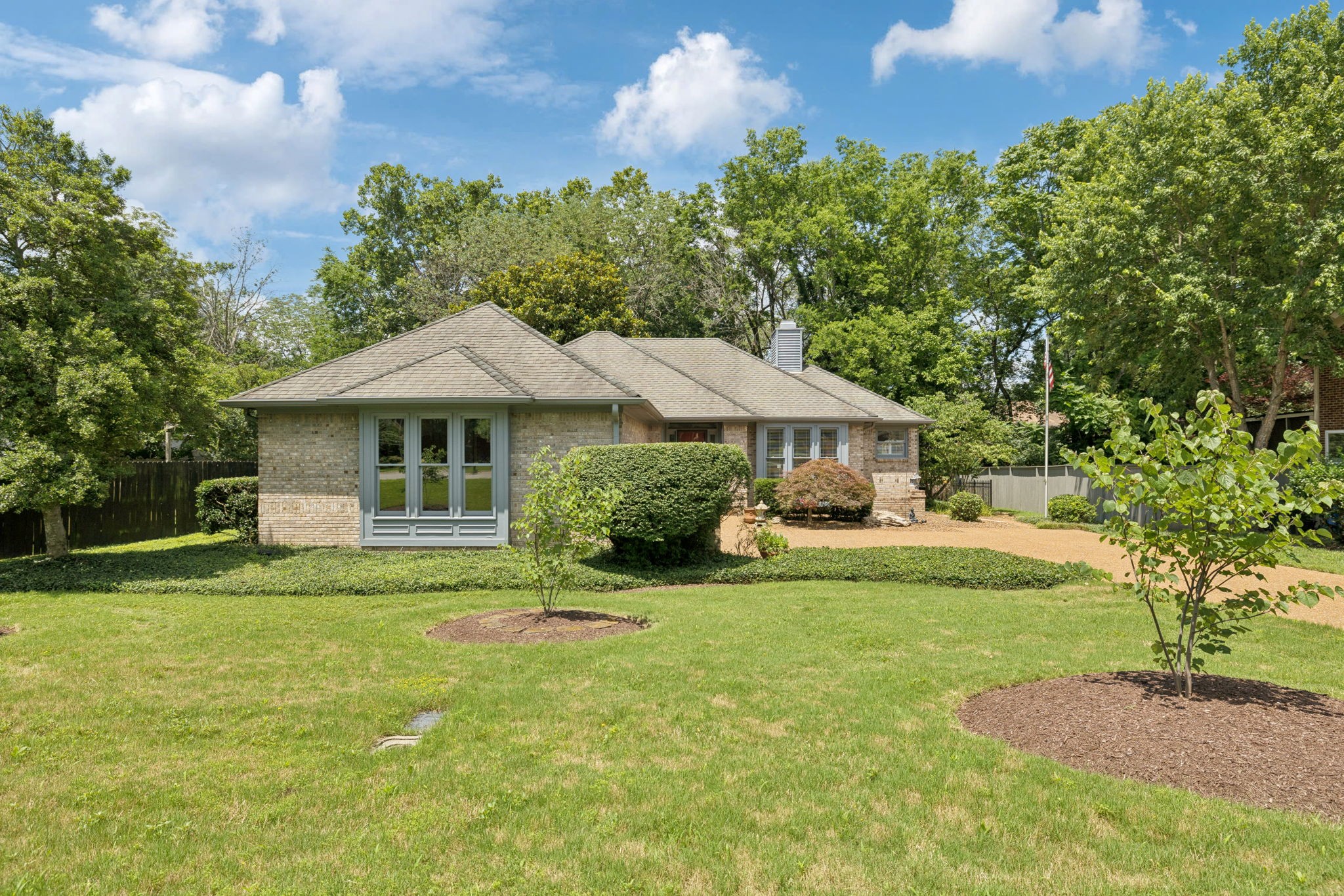 3017 Liberty Hills Dr