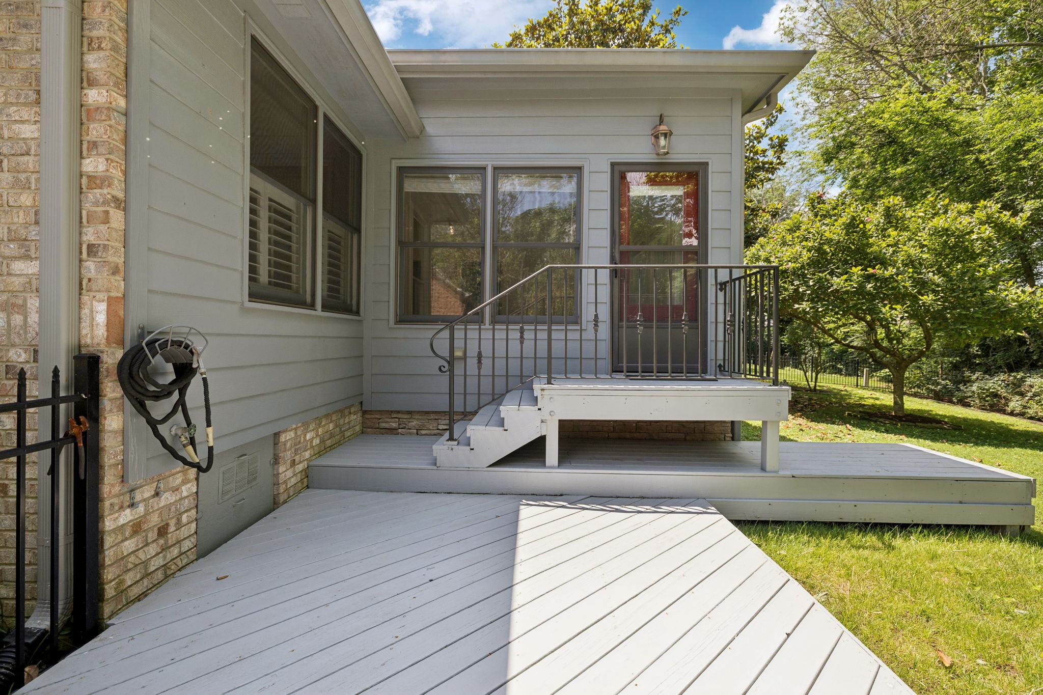 3017 Liberty Hills Dr