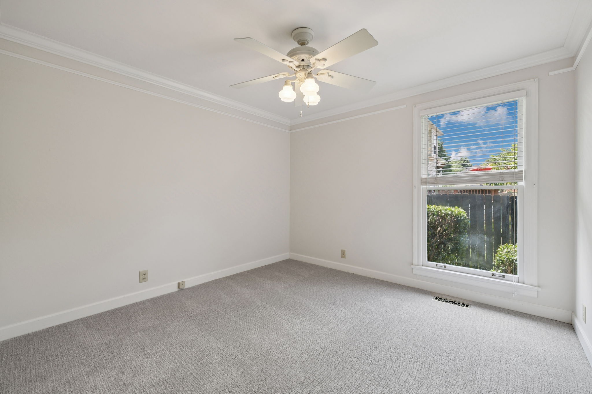 3017 Liberty Hills Dr