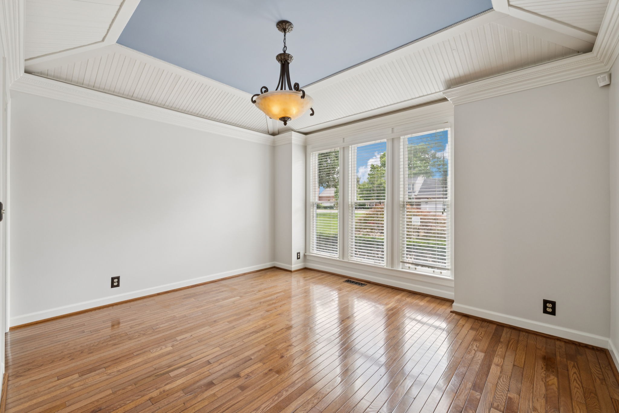 3017 Liberty Hills Dr