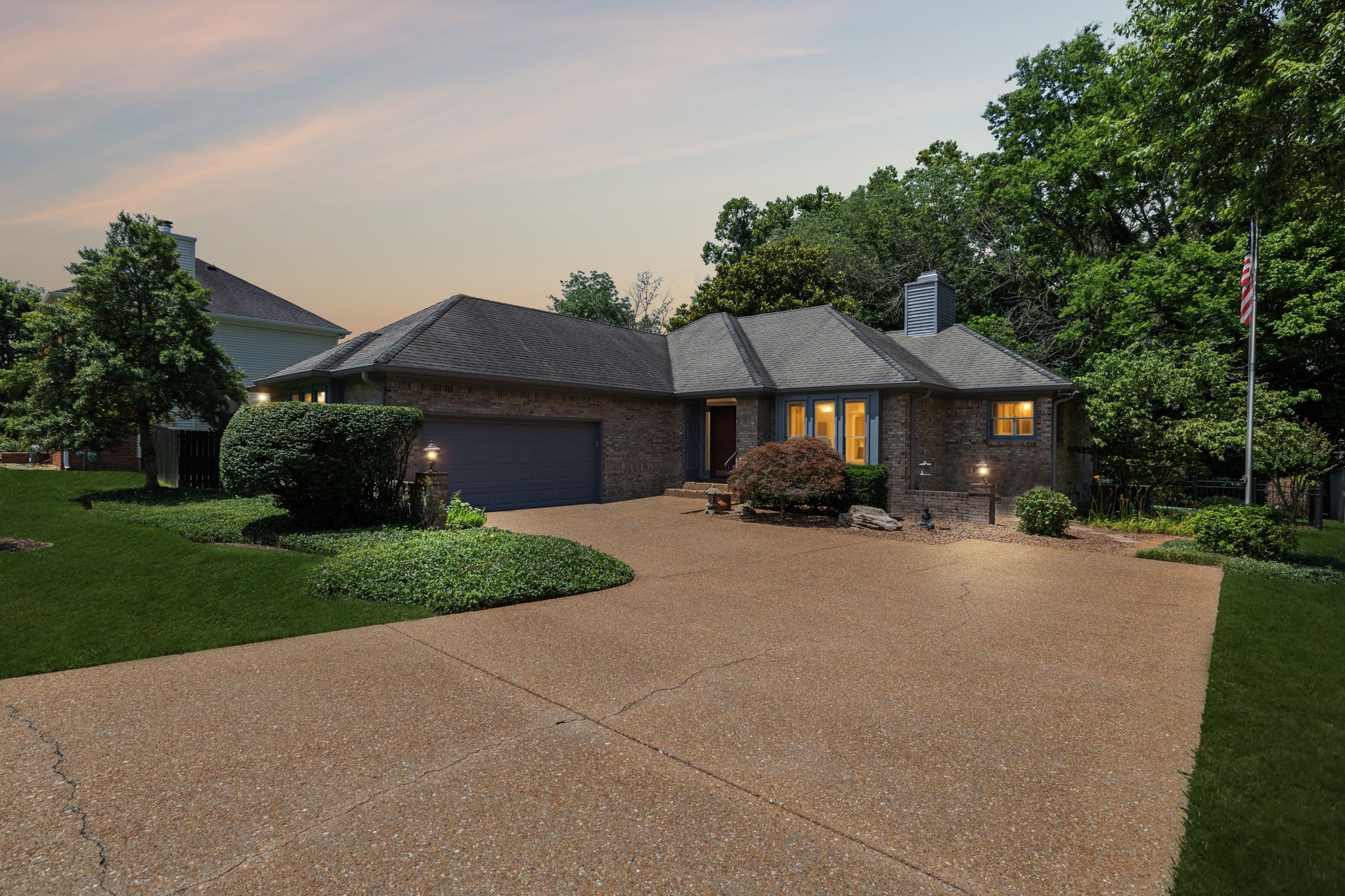 3017 Liberty Hills Dr