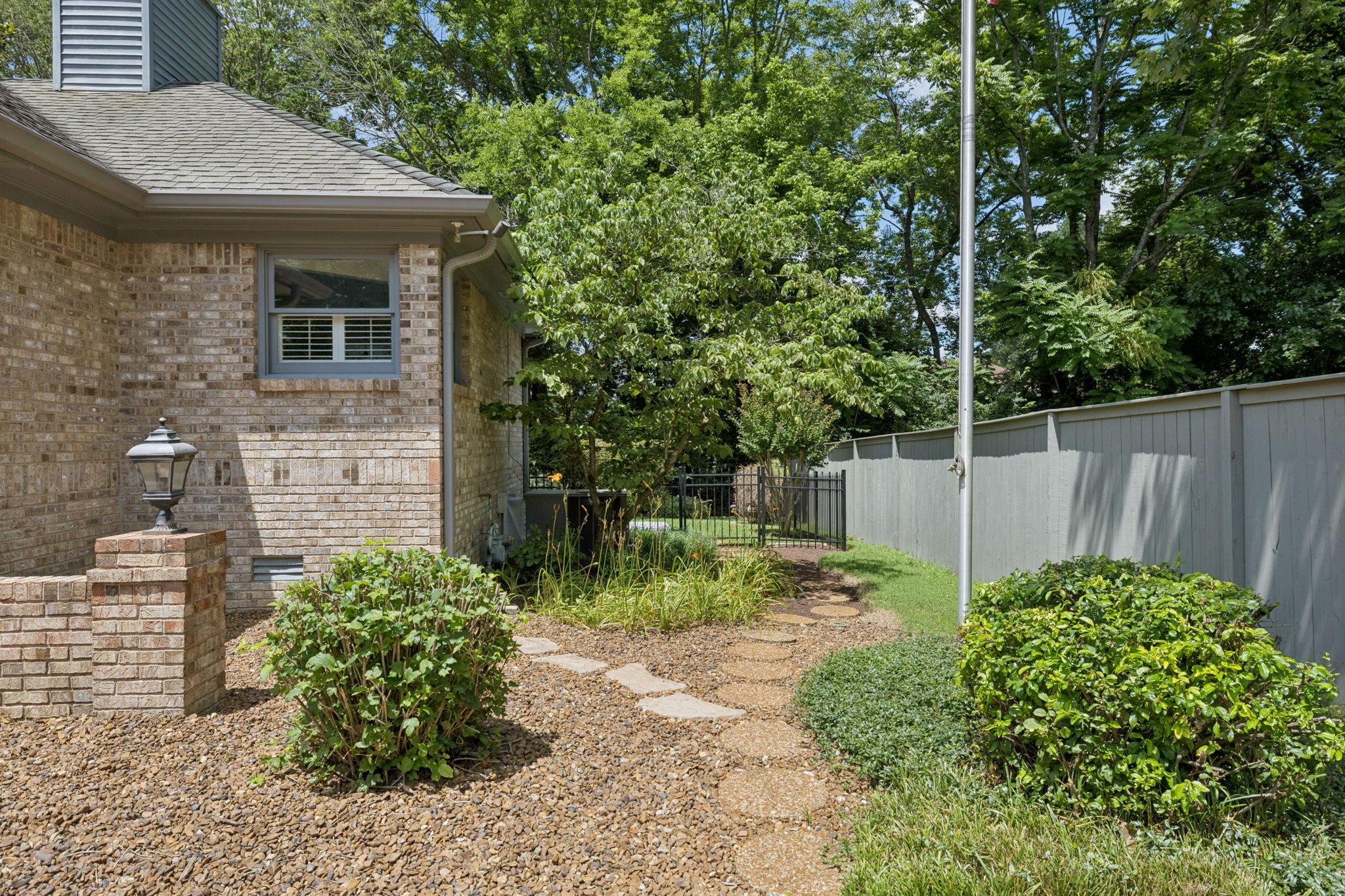 3017 Liberty Hills Dr