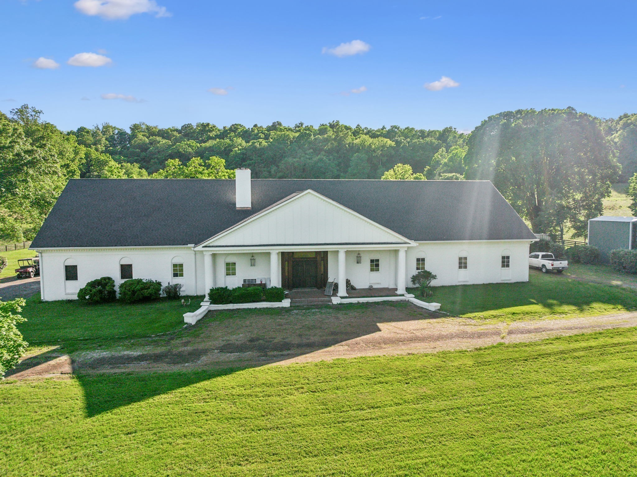 3201 Carl Rd